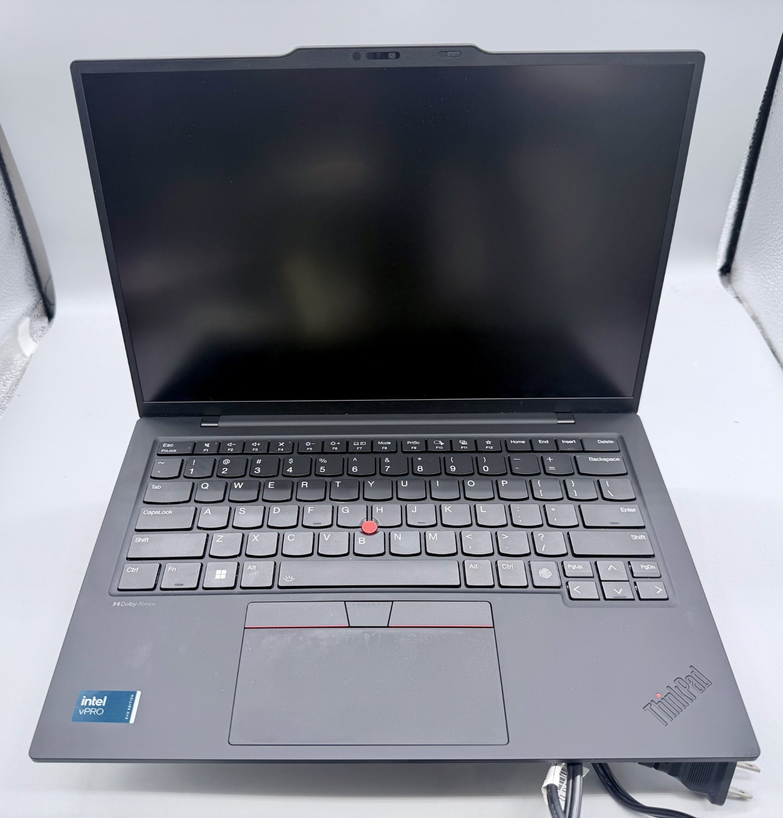 Lenovo ThinkPad X1 Carbon Gen 12, 14″ Touch Core Ultra 7 165H 32GB, 1TB Warranty