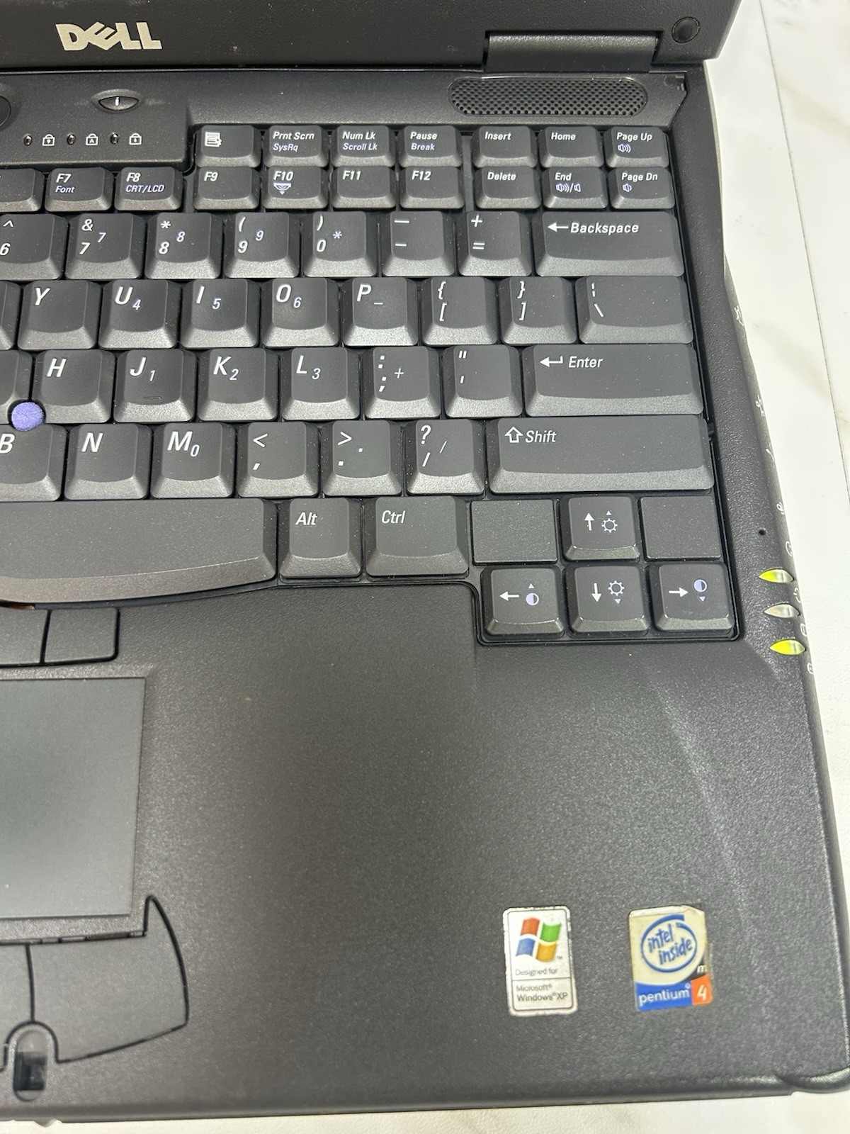 Dell Latitude C640 Laptop Pentium 4 M 1.8GHZ Windows XP Professional 512MB RAM