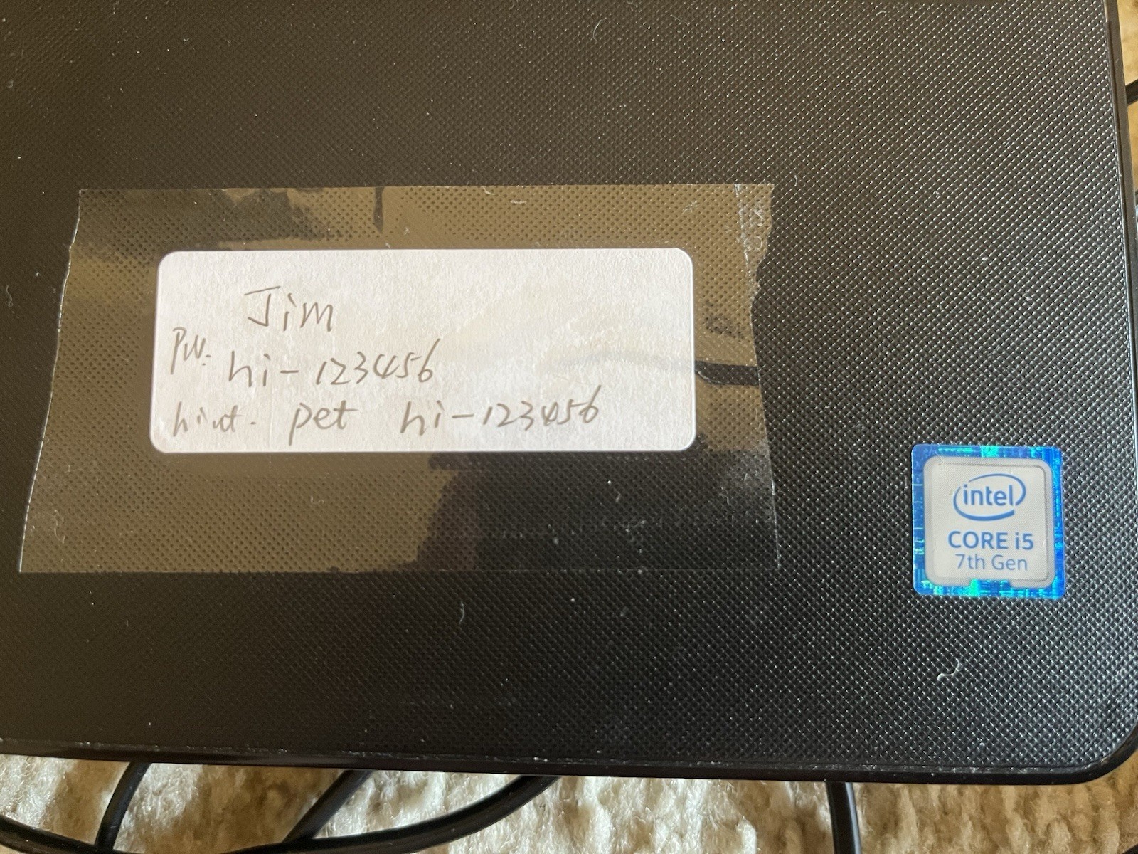 Excellent Dell Inspiron 15-3567 15.6″ i5-7200U 2.5GHz 8GB RAM 1TB SSD W/win10
