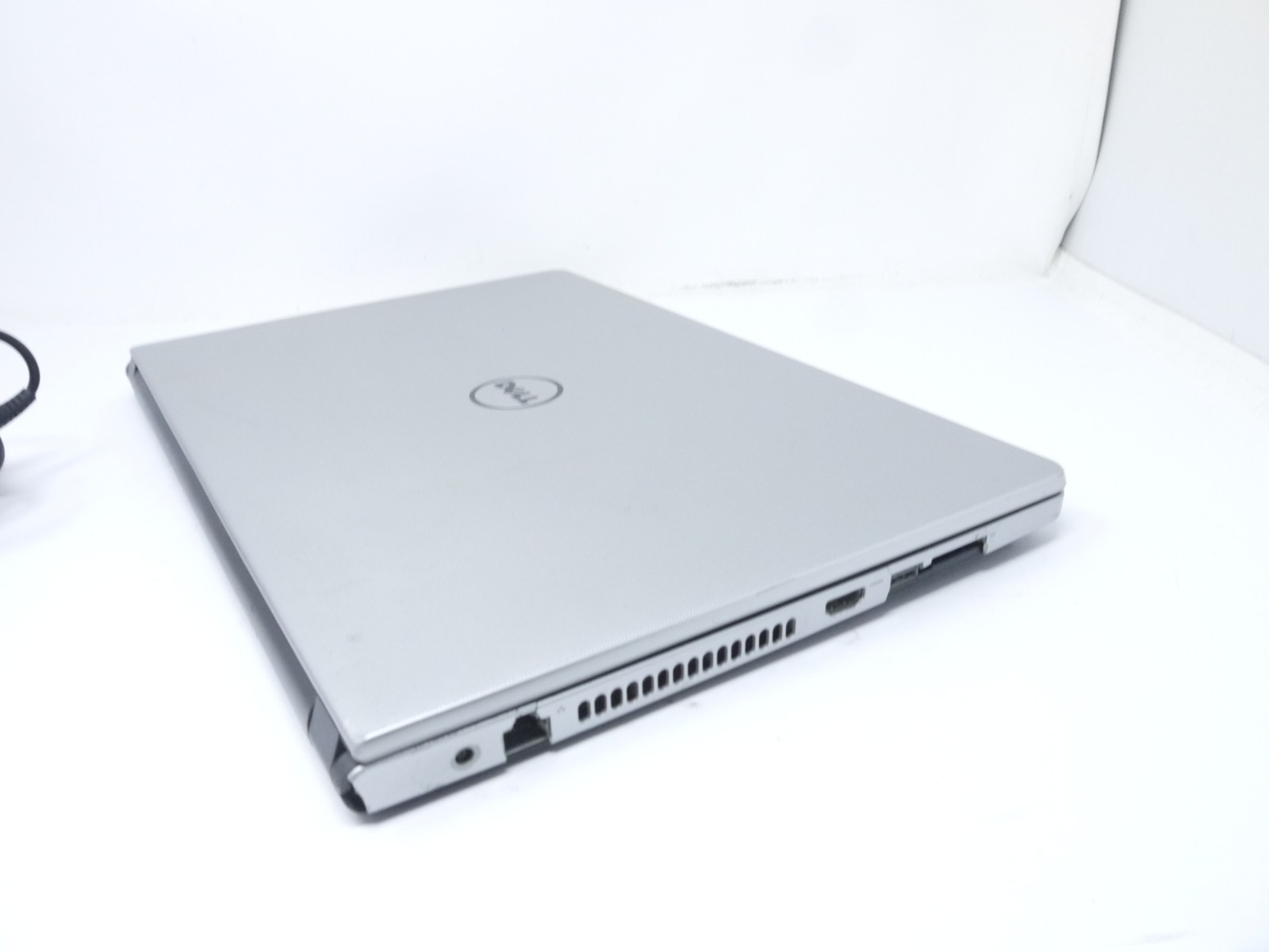 Dell Inspiron 5559 15.6″ Laptop – Core i5-6200U / 4GB / 250GB HDD / New Battery