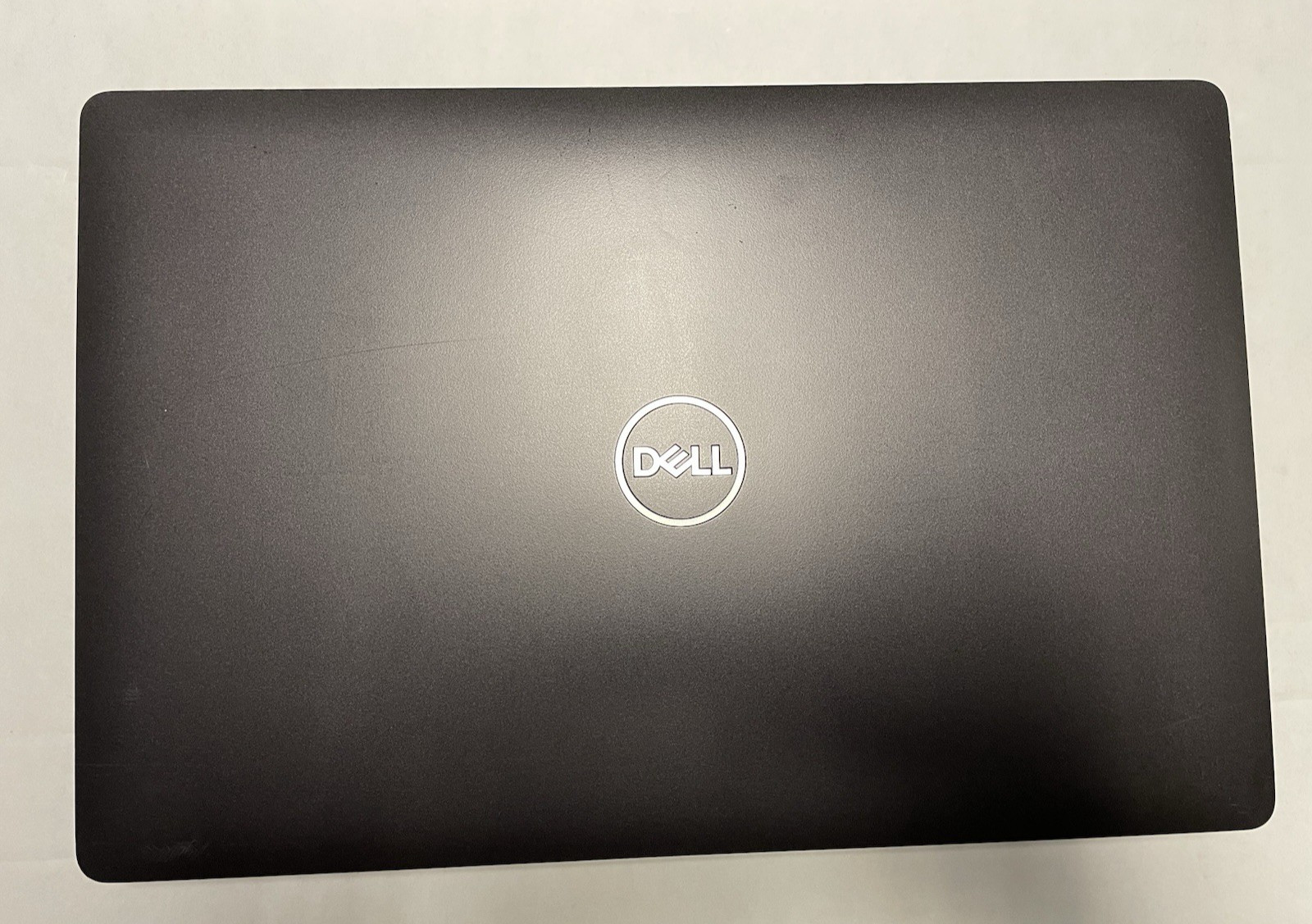 Dell Precision 3541 Mobile Workstation Intel(R) Core(TM)i7-9850H CPU @2.6 GHz 47