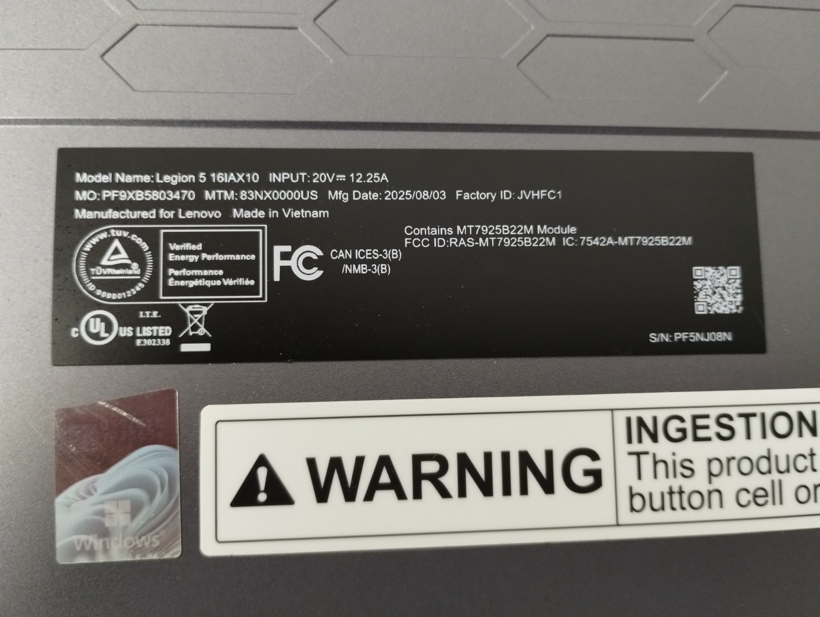 Lenovo Legion 5 16IAX10, Intel CORE Ultra 9 275HX, 2.70 GHz 32 GB RAM, 1 TB NVMe