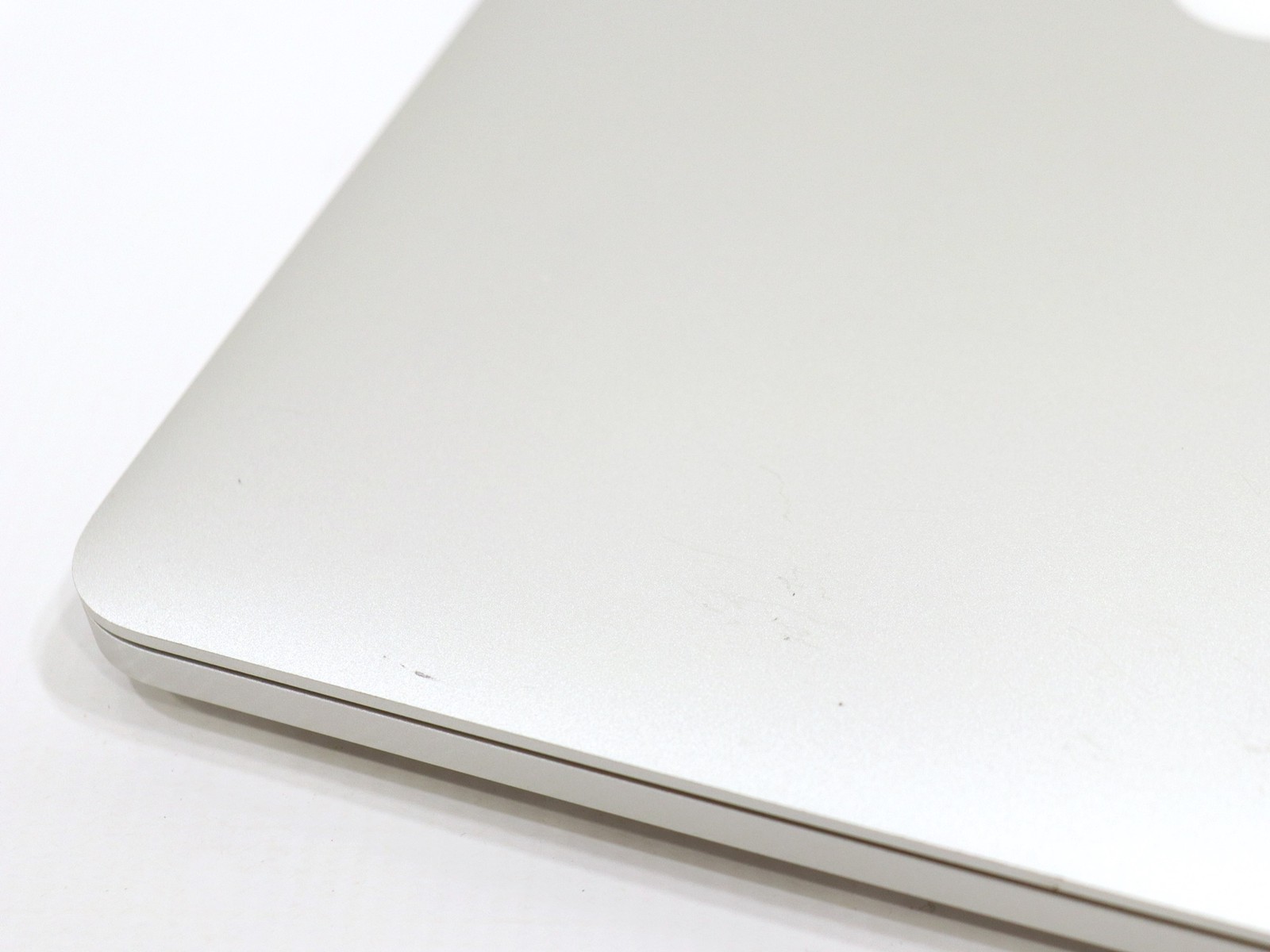Apple MacBook Pro A1502 13.3″ Intel i5-5257U 8GB 256GB SSD