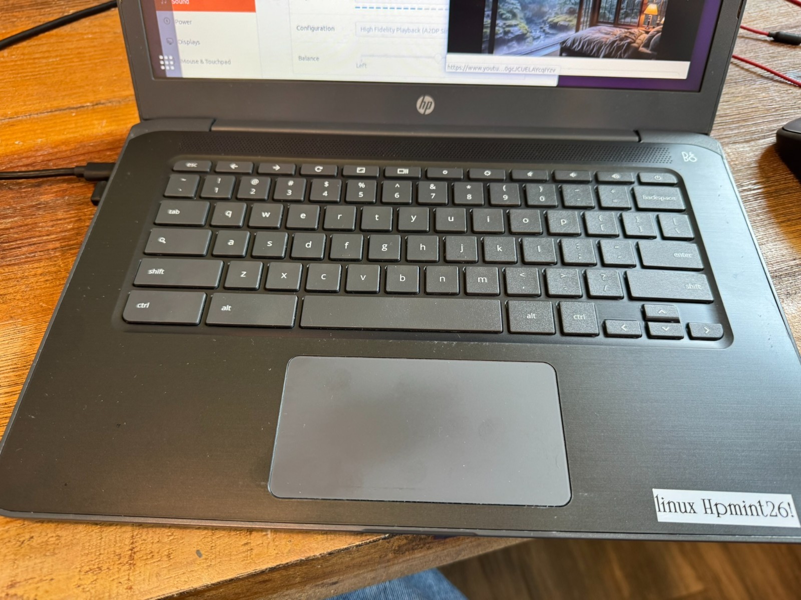HP 14-ca000nr 14 inch (32GB, Intel Celeron N, 1.10GHz, 4GB) Linux Ubuntu Laptop