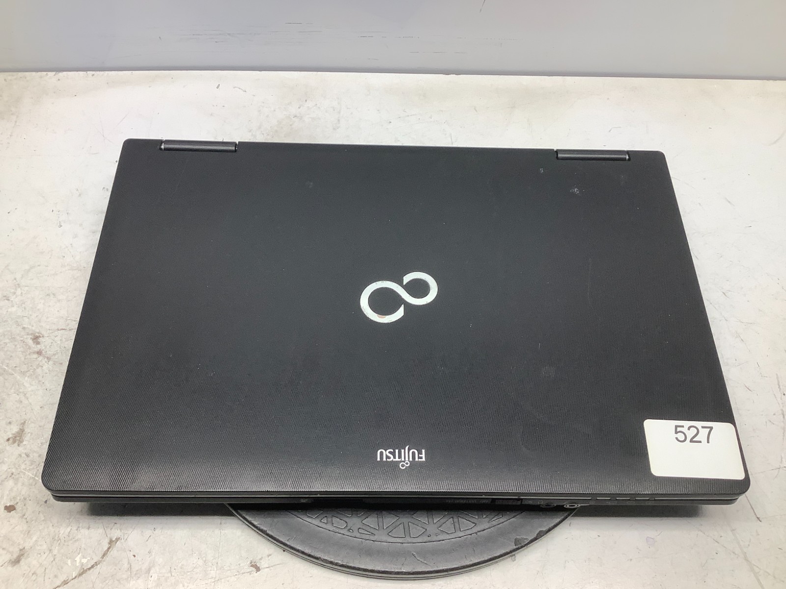 Fujitsu LifeBook E752 Intel i5-3340M 2.7GHz 8 GB NO HDD