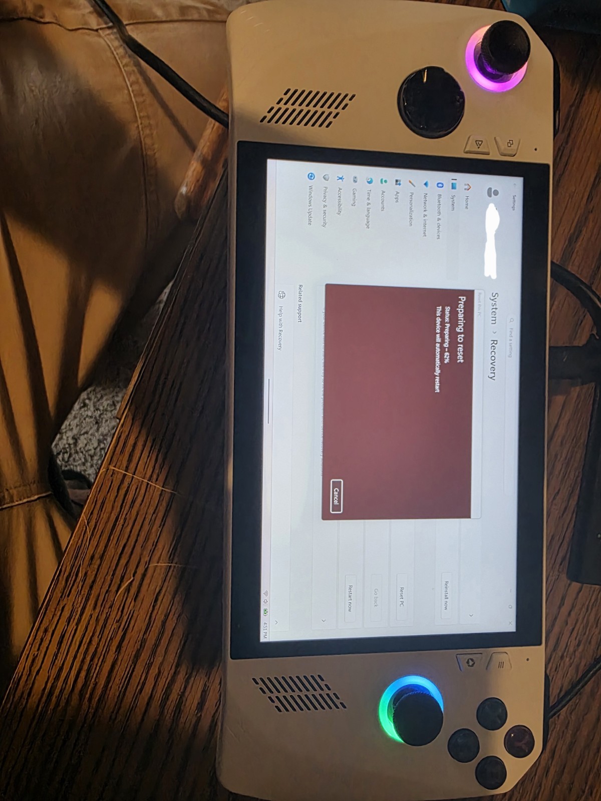 ASUS ROG Ally 120Hz 7” (512GB SSD AMD Ryzen Z1 Extreme 16GB RAM) Gaming…
