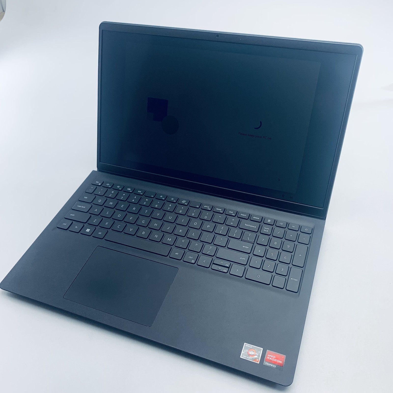Dell Inspiron 15 15.6″ FHD Touch Ryzen 7 7730U 16GB 512GB SSD Win11 *READ*