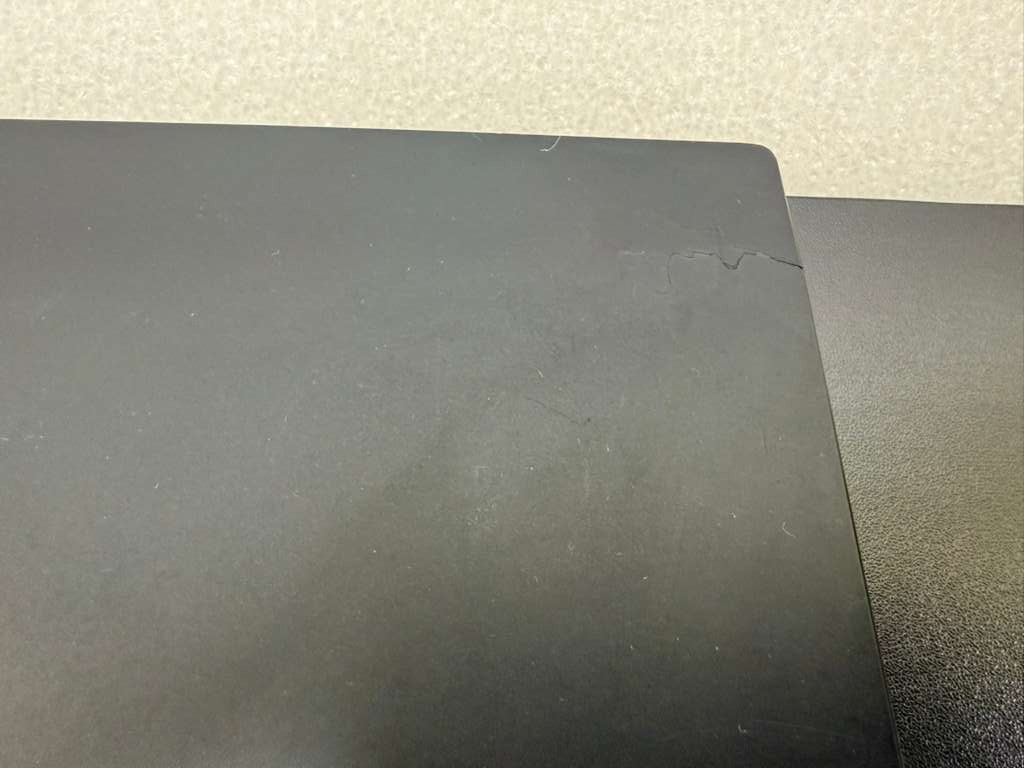 Lenovo T14s Gen 1 14in i7-10610U 1.80GHz 16GB RAM 256GB SSD Win 11 Pro