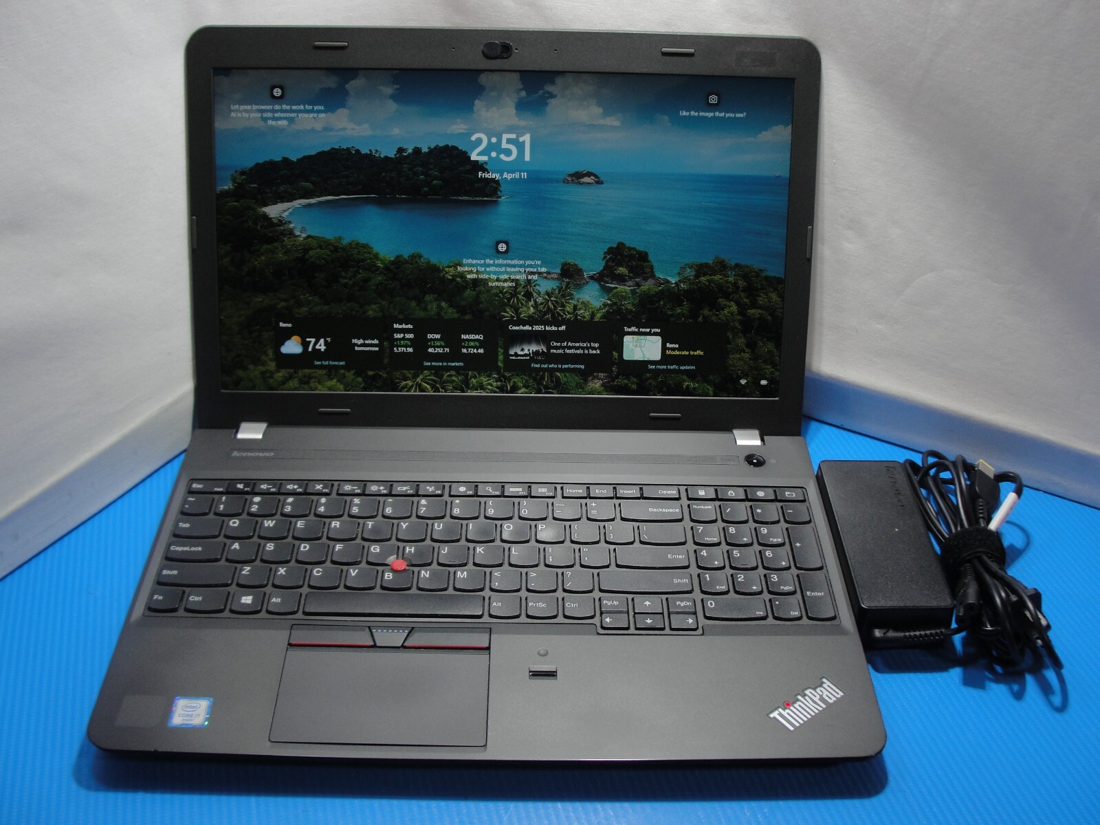 Lenovo ThinkPad E560 14” FHD Intel Core i7-6500U 2.5GHz 8GB 250GB SSD +Cgarger