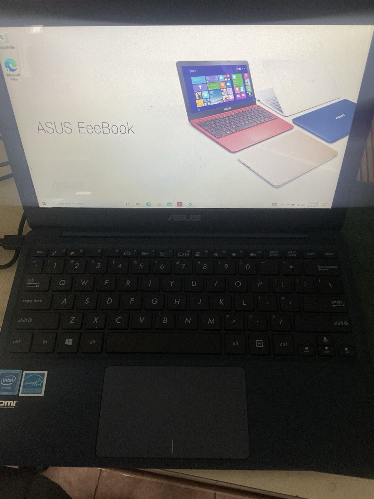 Original Asus X205T Laptop Windows 10 32GB extra 16GB Storage with New Charger