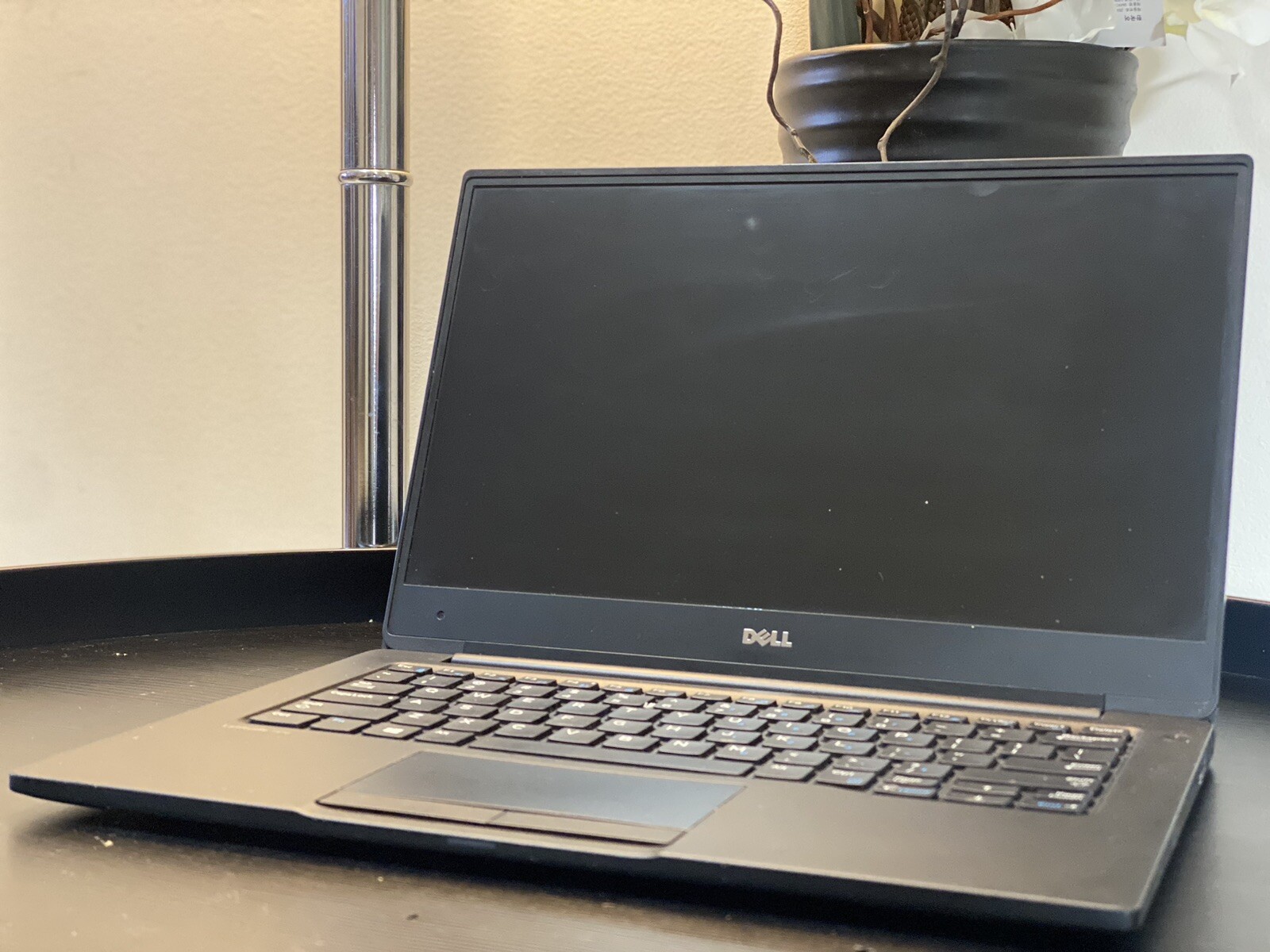 DELL Latitude 7370 Ultrabook/ 13.3″ /Intel m7 m7-6Y75/For Part