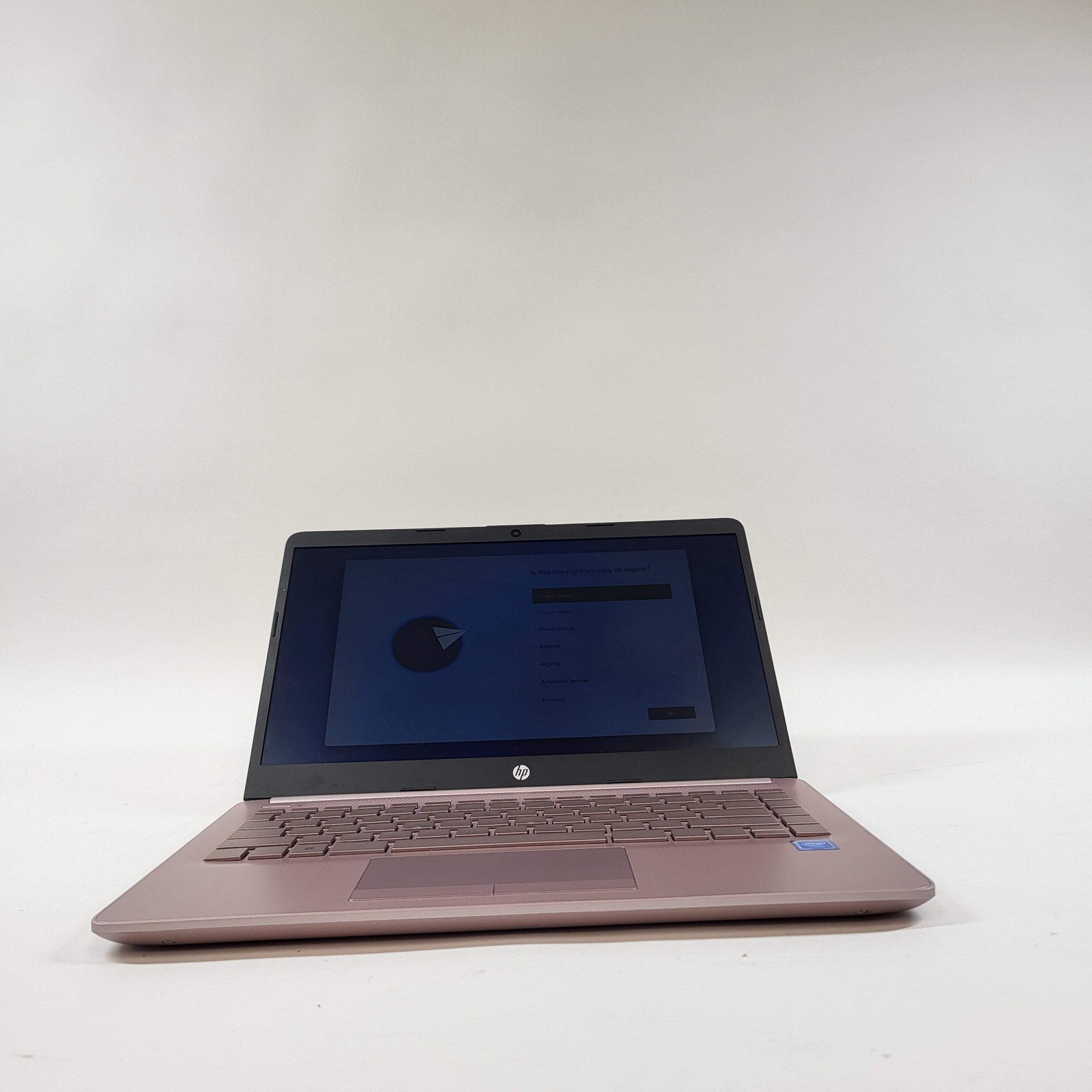 HP Laptop 14-cf2112wm 13.9″ Celeron N4120 1.1GHz 4GB RAM 64GB SSD READ