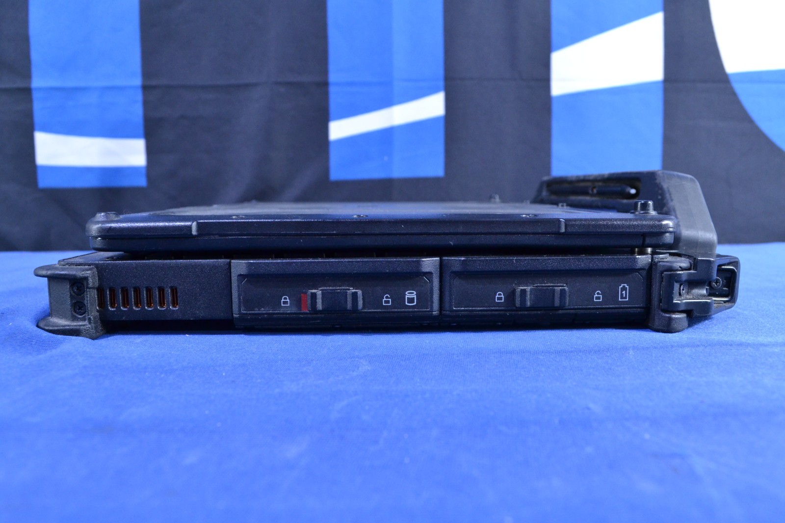 Getac V110 G2 Rugged Laptop i7-5600U/ 8GB/ No HDD/ No OS (J111201)