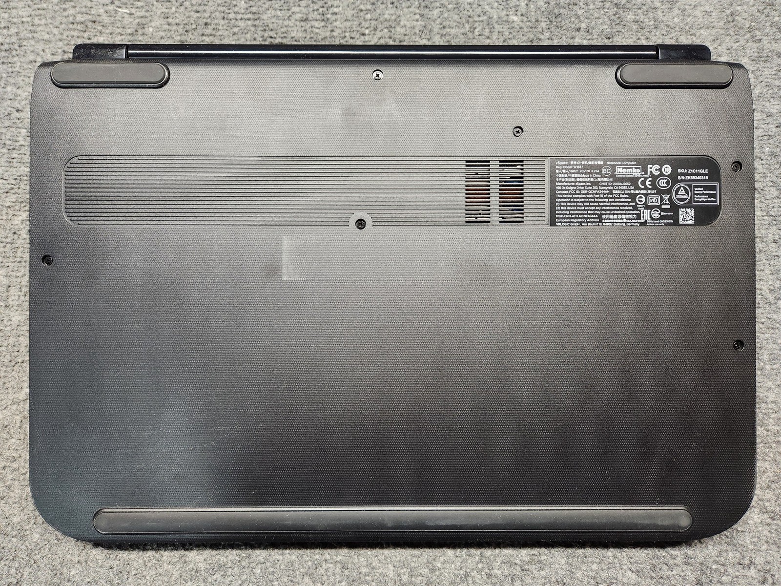 Zspace Model W1847 15.6″ Laptop AMD A-Series A9-9420 3.00GHz 8GB RAM 256GB SSD