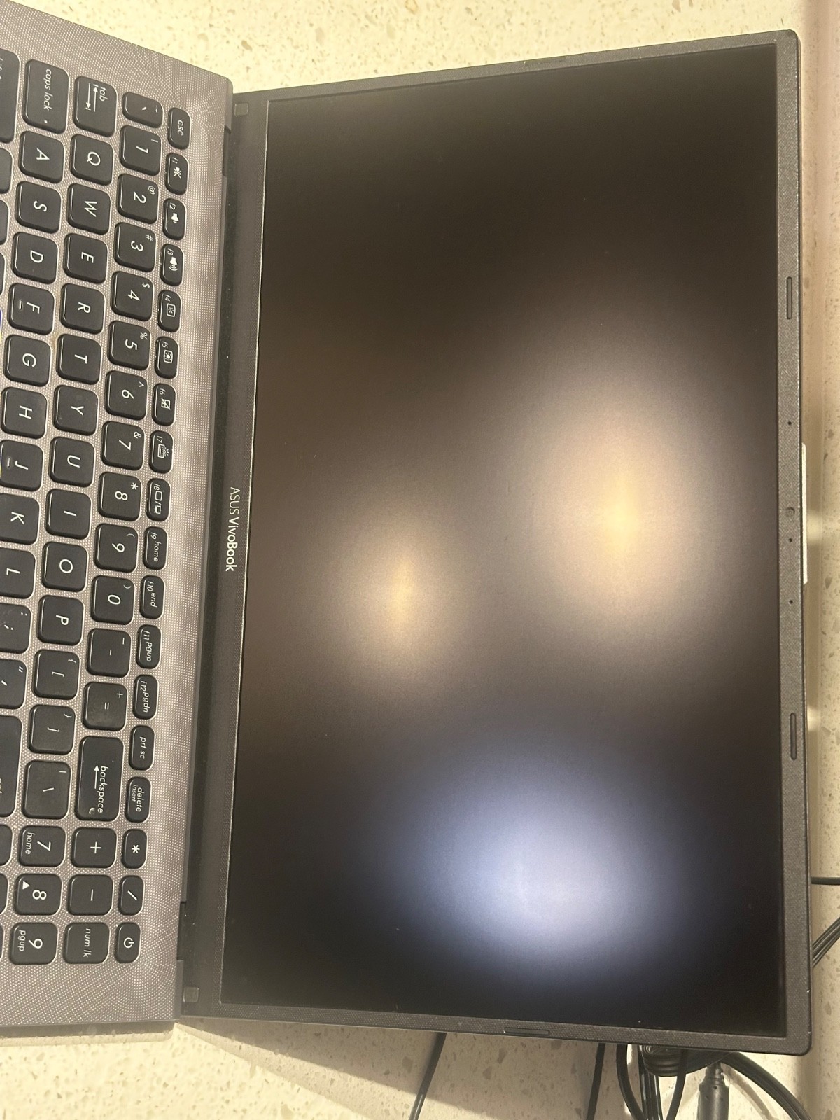 ASUS Vivobook 15 F512DA Laptop – Ryzen 7