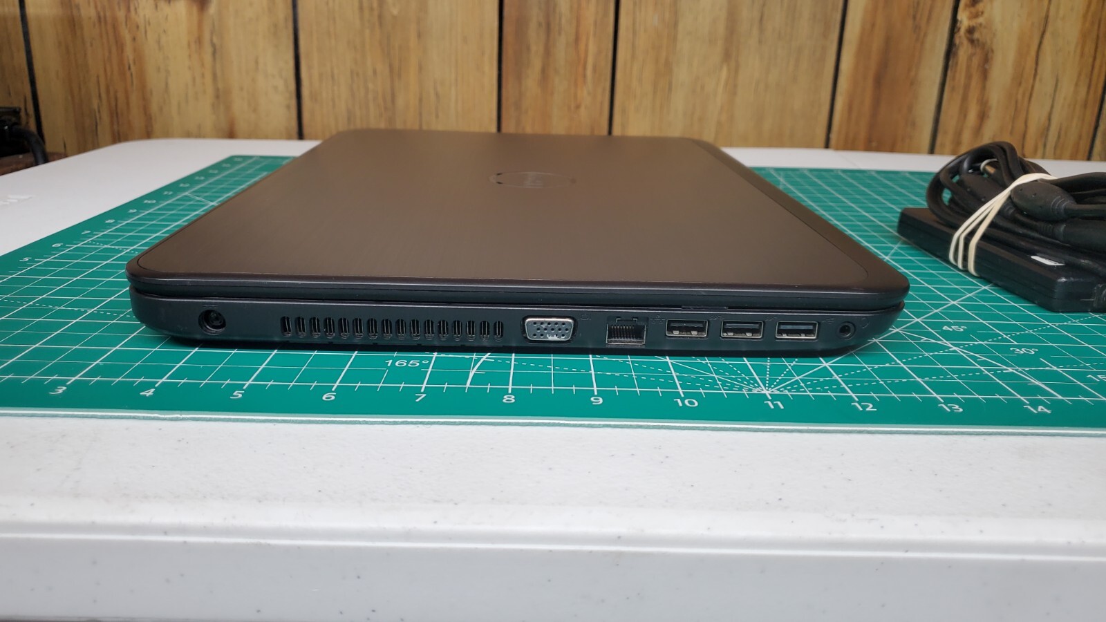 DELL LATITUDE 3540, 15.6” DISP, CORE i3-4010U, 8GB RAM, 128GB SSD, WINDOWS 10.