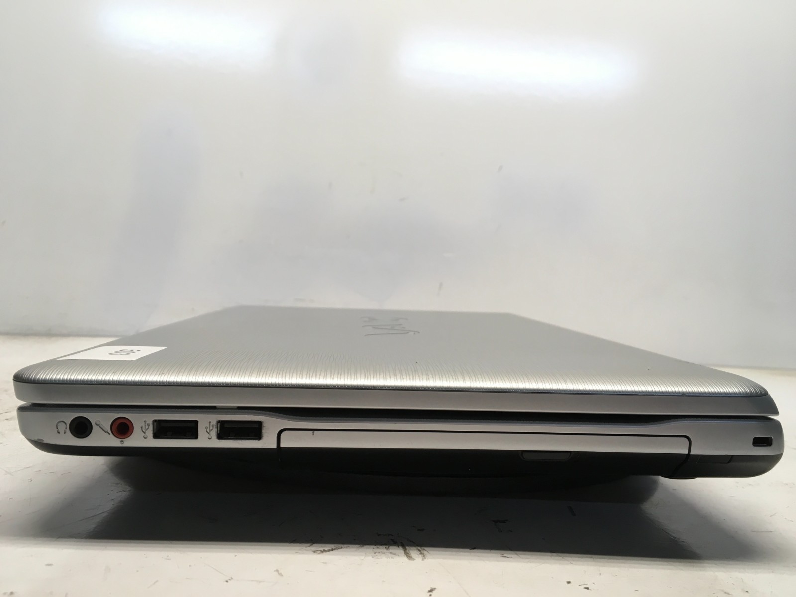 Sony Vaio VGN-NW242F Intel Core 2 Duo T6600 2.2GHz 4 GB NO HDD