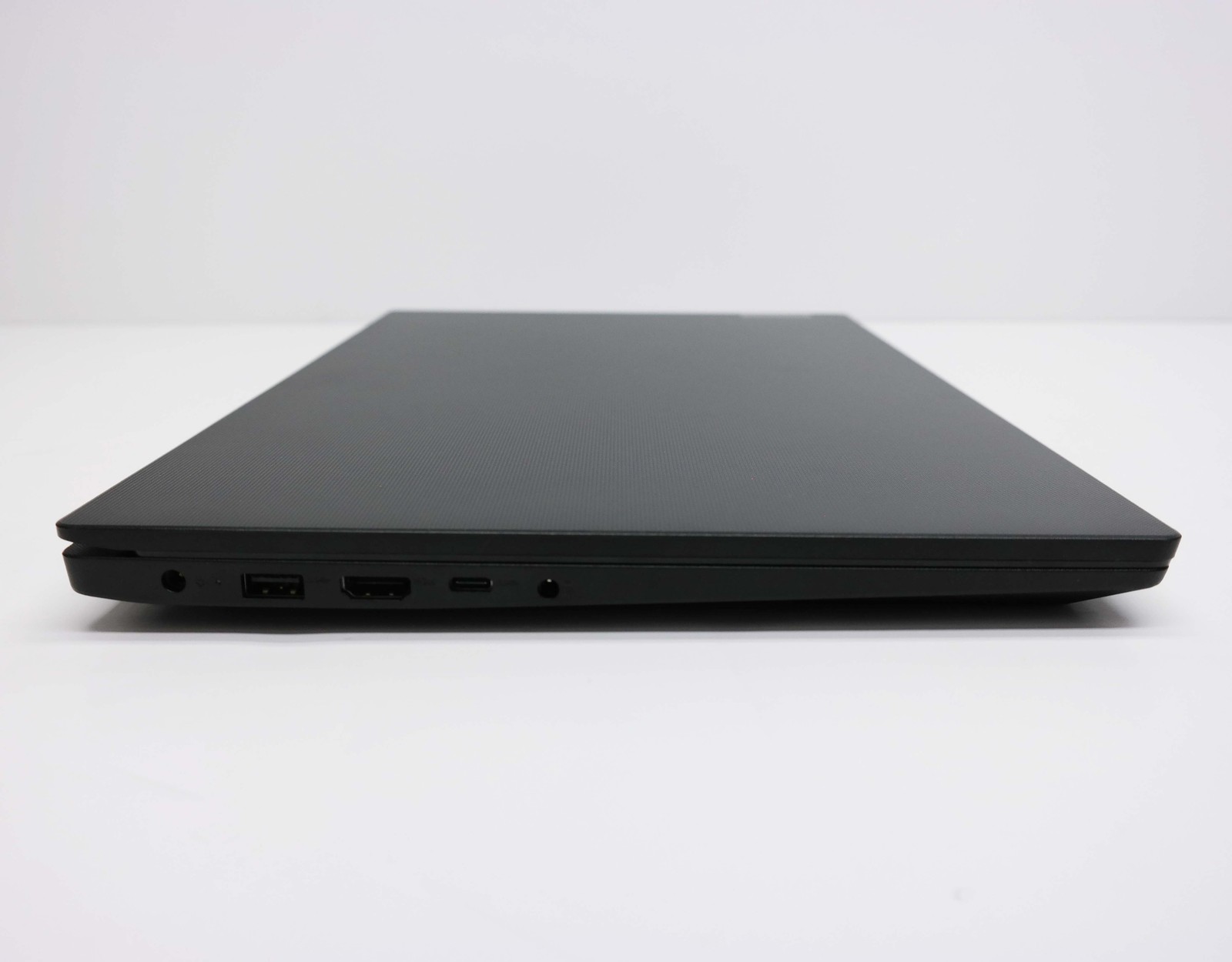 Lenovo V15 G2 15.6″ Intel Celeron N4500 16GB RAM 1TB SSD