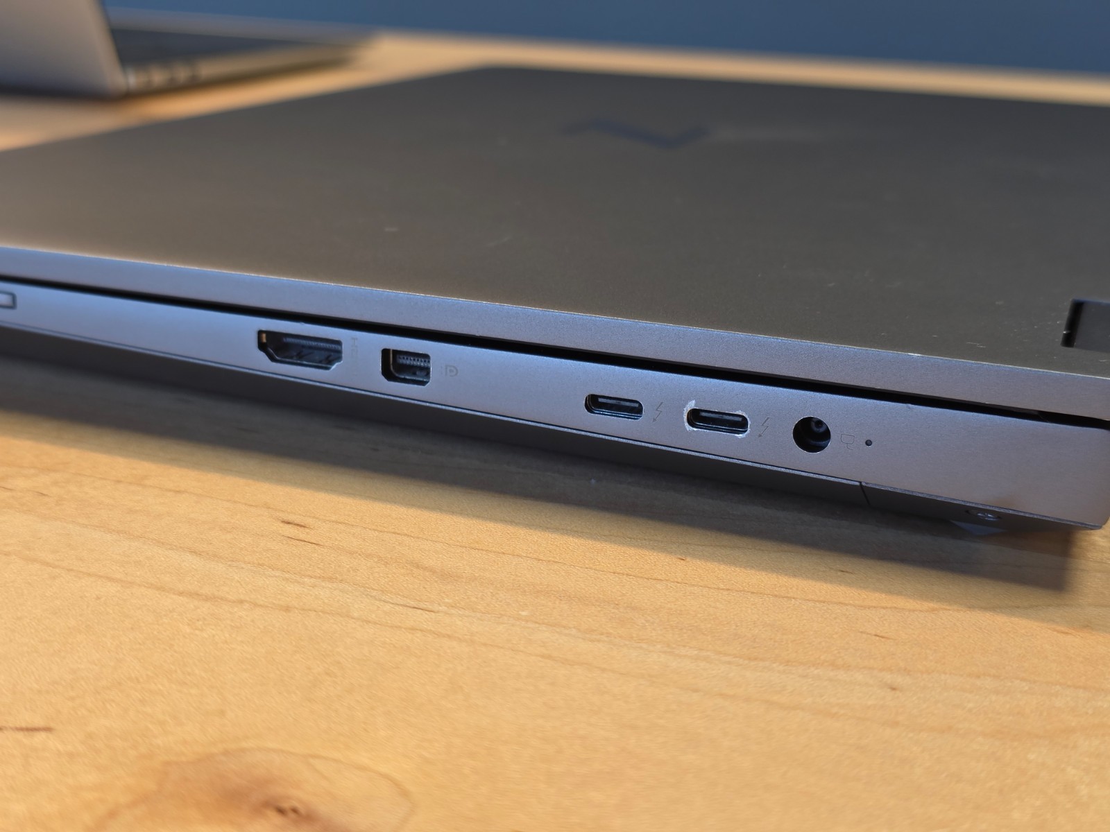 15.6″ HP ZBook Fury G8 Mobile Workstation – i7-11850H, 16GB, 1TB SSD | T1200 GPU