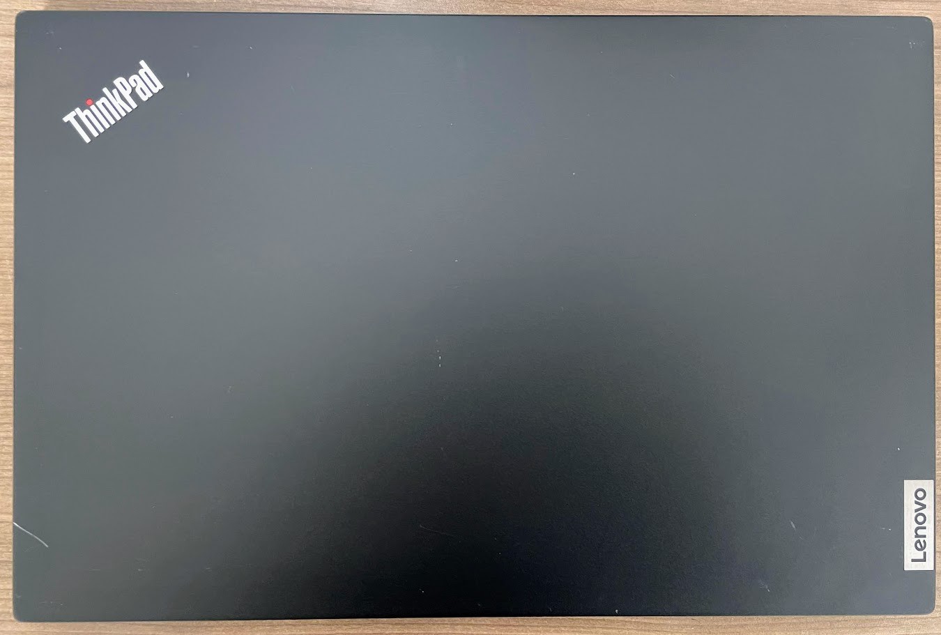 Lenovo ThinkPad E15 G4 W11 AMD Ryzen 5 562 2.30GHz RADEON 8gb RAM 256gb SSD READ