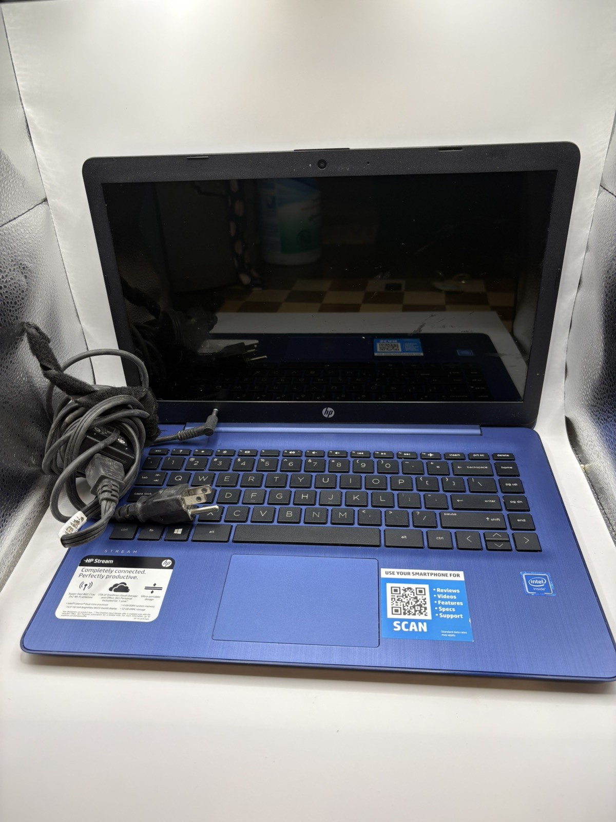 HP Stream 14-cb171wm 14″ Laptop Intel Celeron N4000 4GB 32GB SSD Win-10 Cam BT