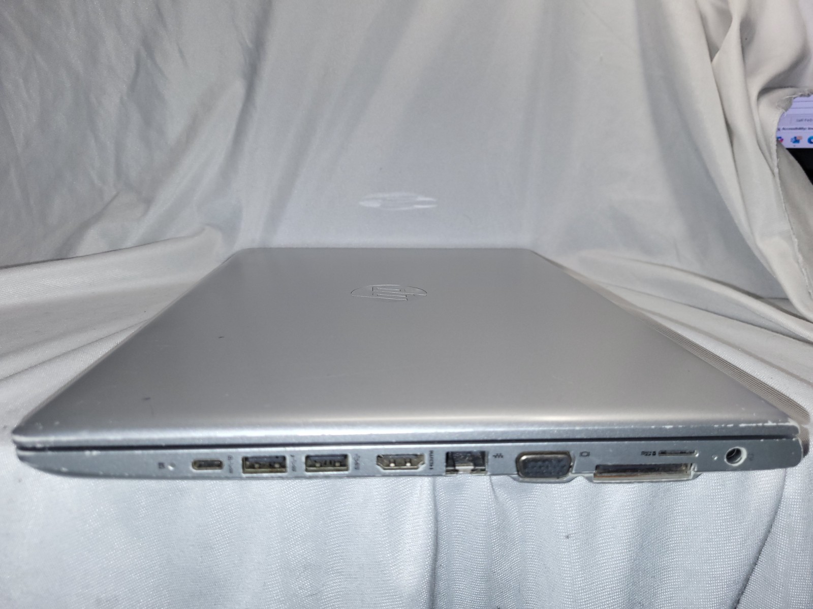 HP ProBook 645 G4 Ryzen 5 Pro 2500u 2.0GHz 8GB Touch Screen -No HHD