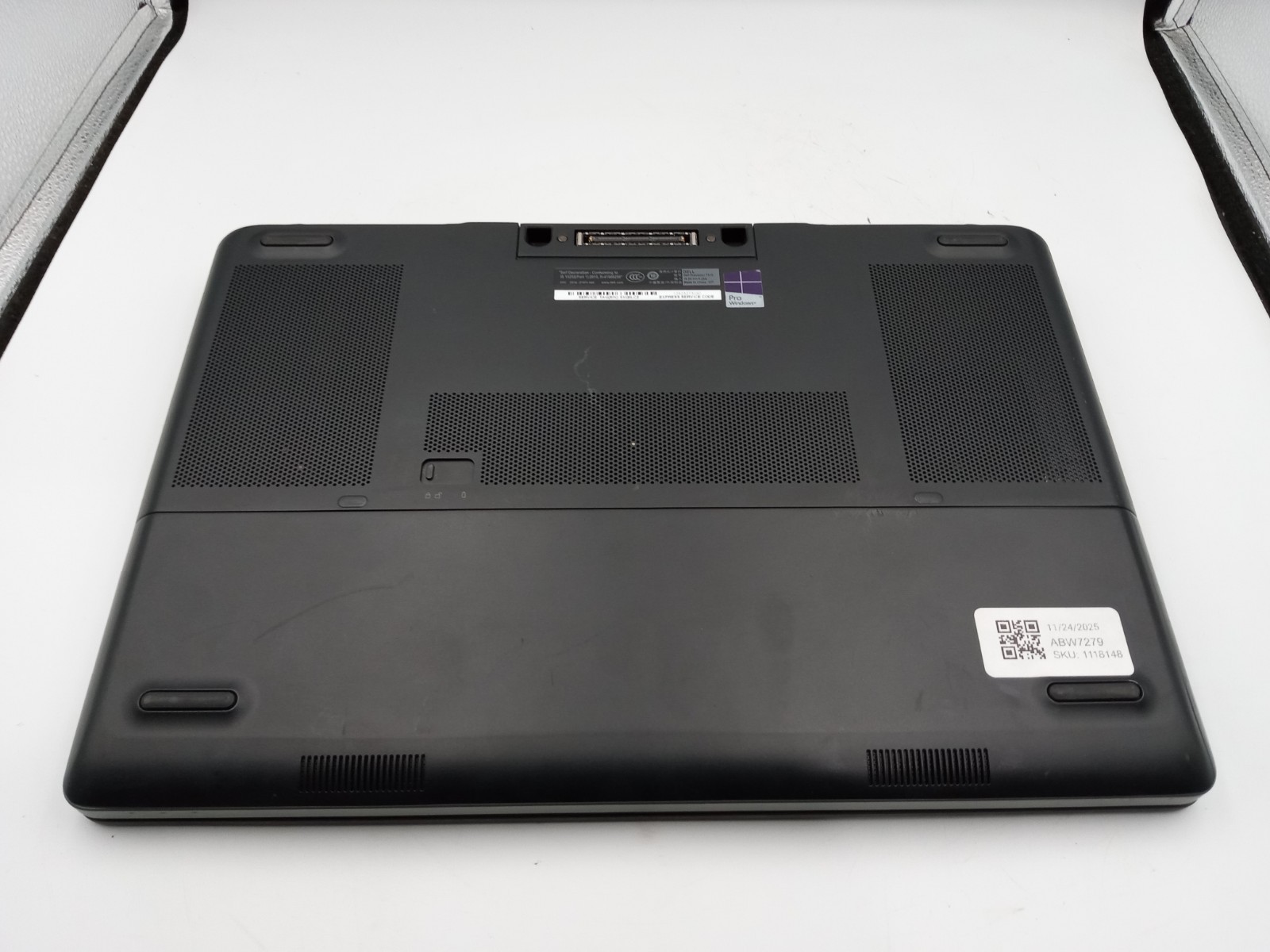 Dell Precision 7510 15″ Intel i5-6300HQ 4GB RAM 512GB SSD Linux Mint M1000M -RR