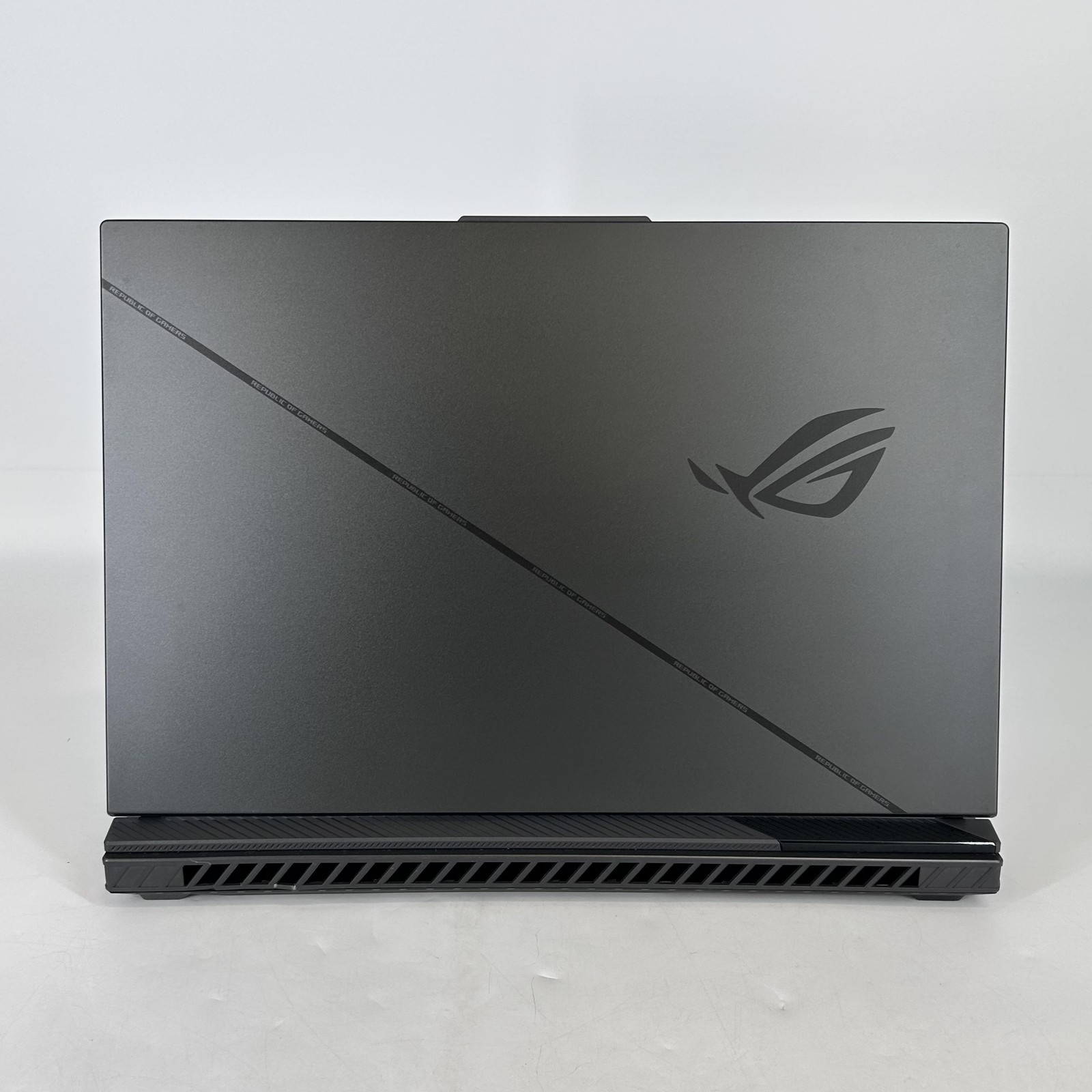 Asus ROG Strix G18 G814 240Hz QHD+ 2.2GHz i9-14900HX 32GB 2TB RTX 4080 FRAME GAP