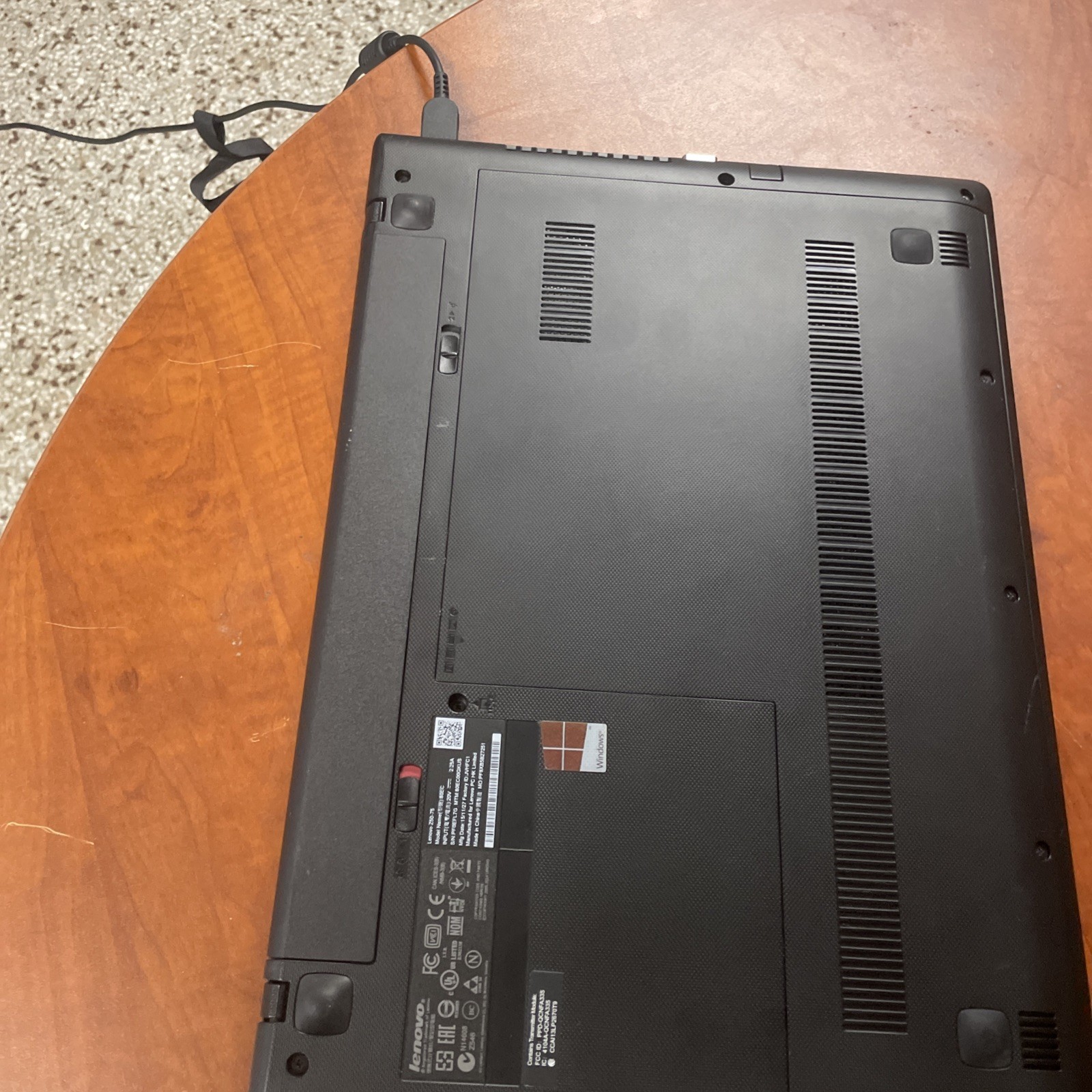 Lenovo Thinkpad Z50 Laptop For Parts