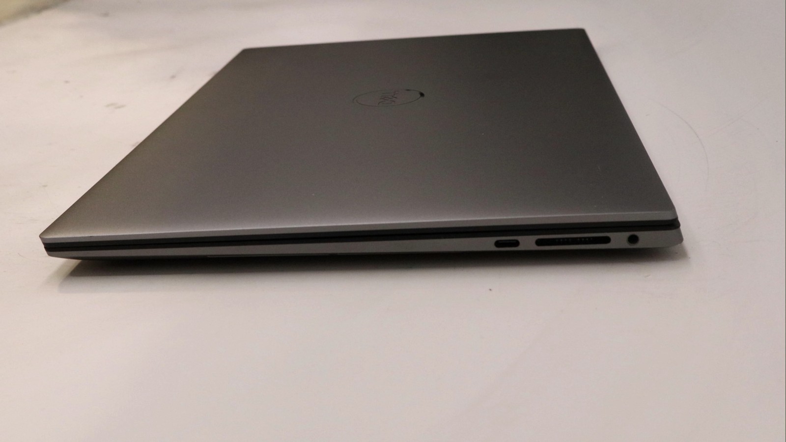 Dell Precision 5570 15″ i7-12800h 16GB 256GB – Very Good