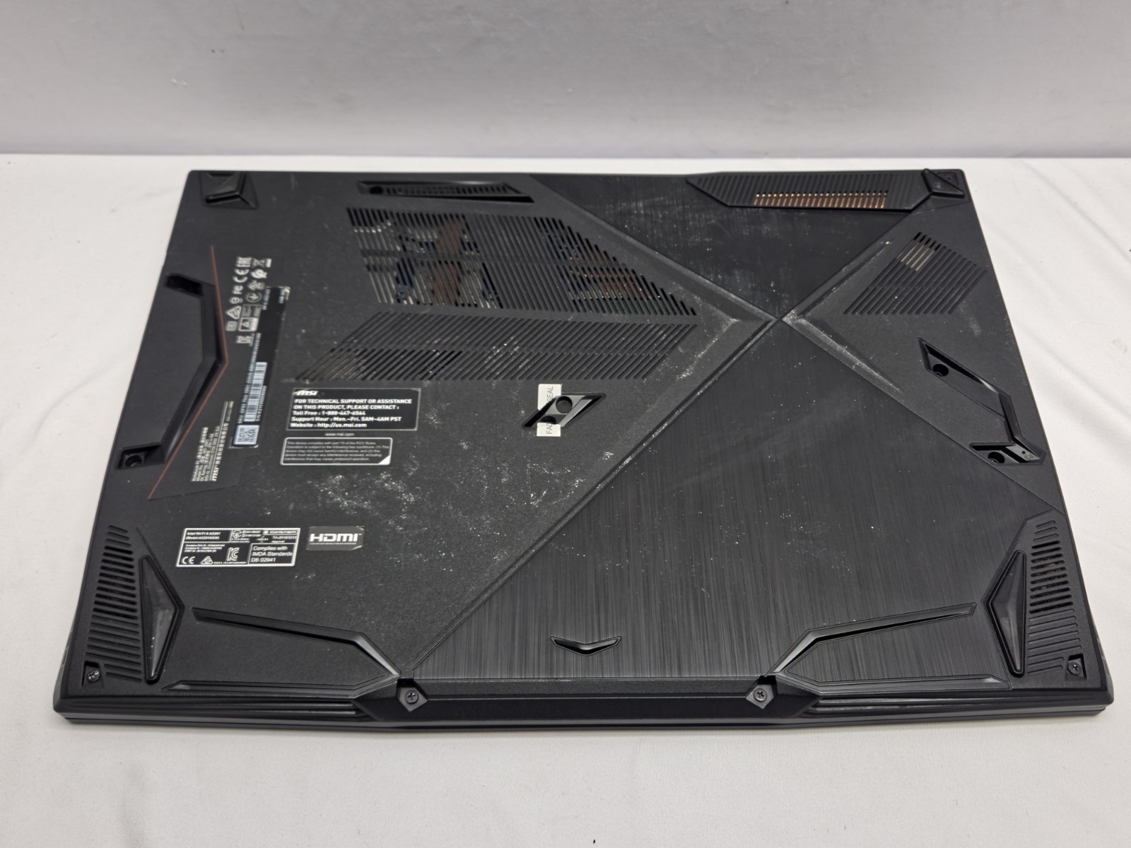 MSI GF63 Thin 10SC Gaming Laptop i5 10th Gen 16GB RAM 256GB SSD FHD (MS-16R5)
