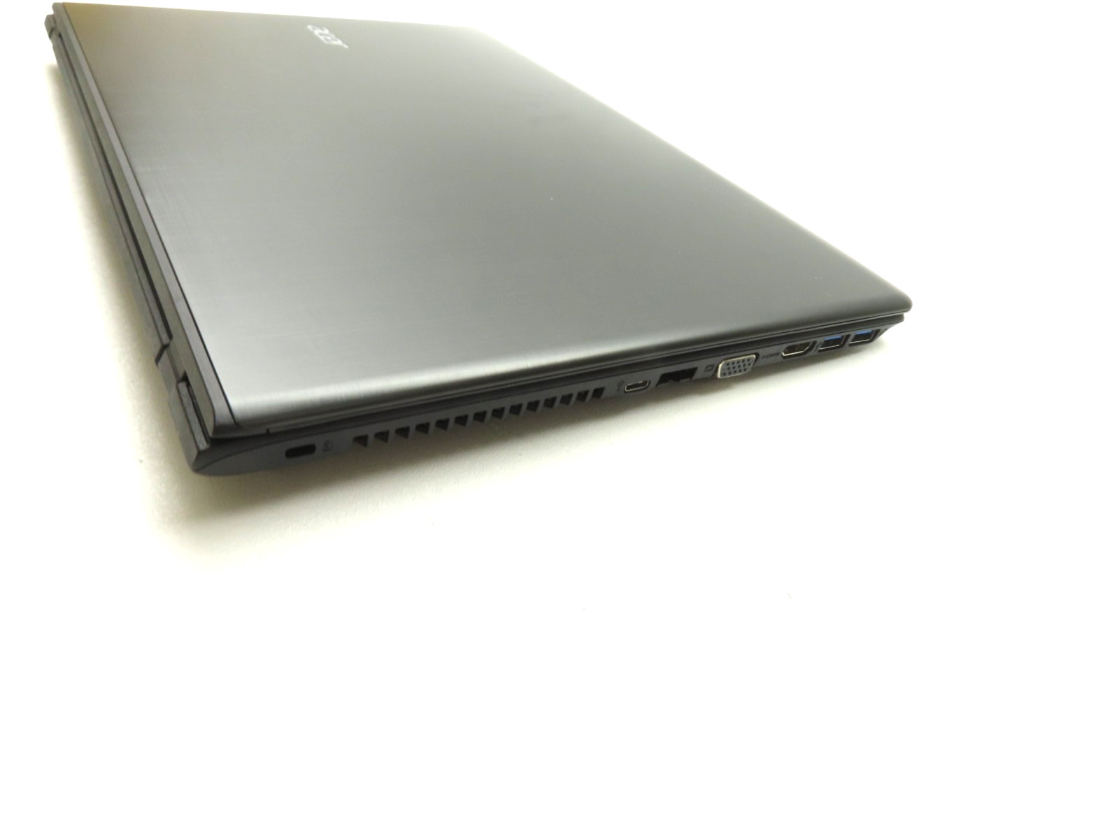 Acer Aspire E5 E5-576G 15.6″ i7-8550U 1.8GHz 16GB RAM 256GB SSD GeForce MX150