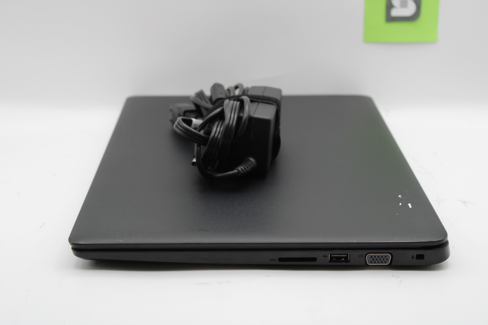Dell Latitude 3500 i7-8565U @ 1.8 GHz 16GB RAM 256GB SSD No OS *READ