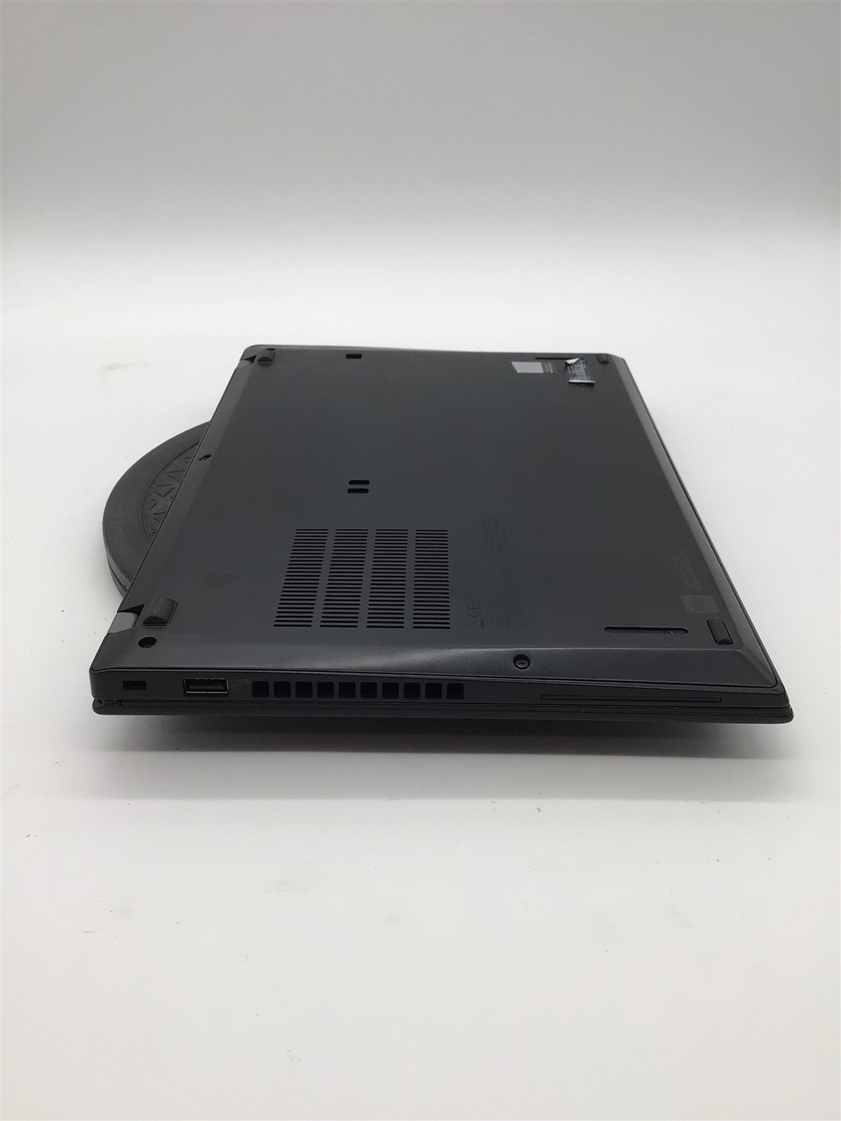 Lenovo X13 AMD Ryzen 5 PRO 4650U/16GB RAM/256GB SSD