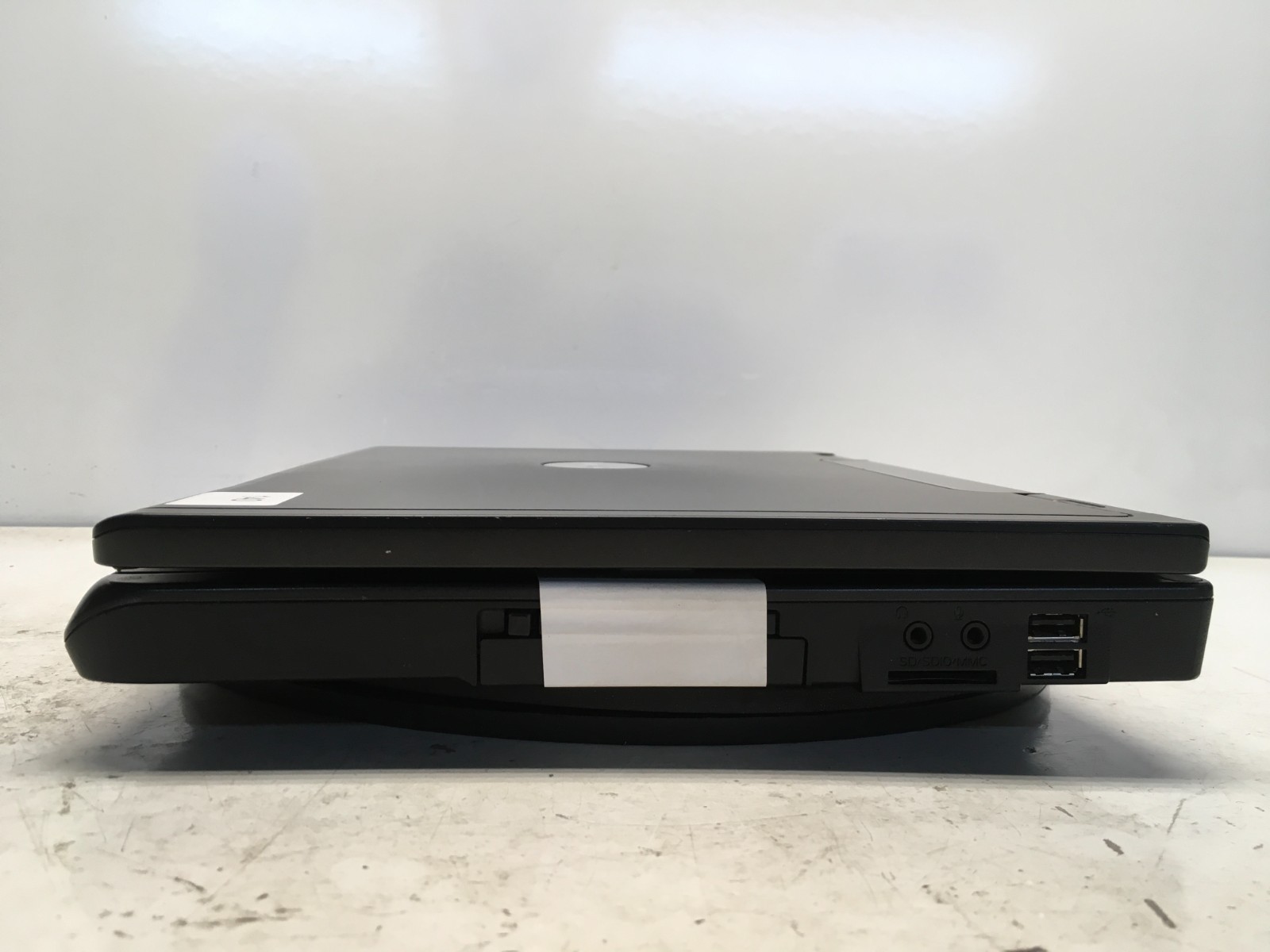 Dell Vostro 1000 AMD Athlon 64 X2 TK-57 1.9GHz 1 GB NO HDD