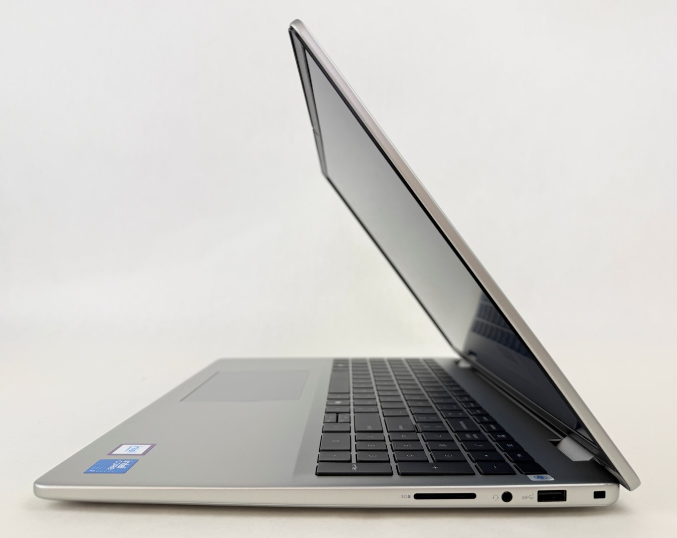 Dell 16 Plus DC16251 16″ 1920×1200 Touch Ultra 7 150U 32GB 1TB SSD W11H