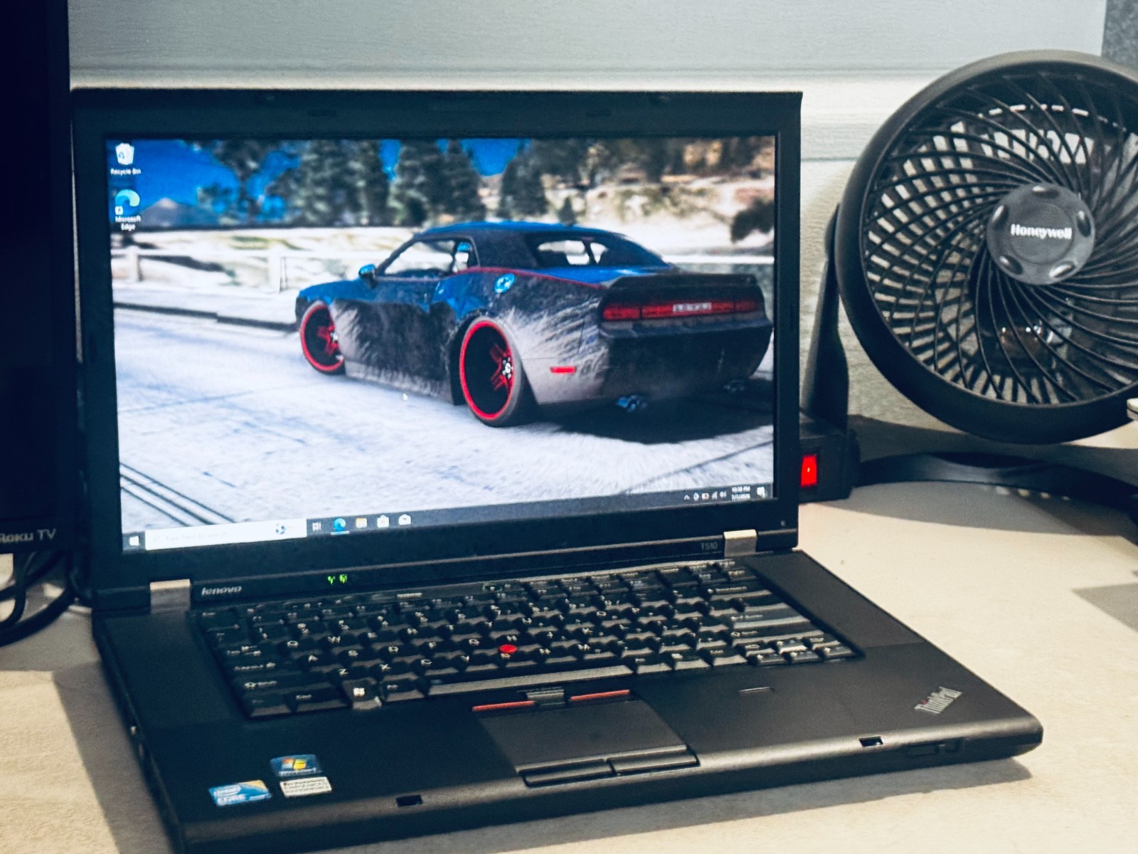 Lenovo ThinkPad Lite Gaming Laptop-Intel i5 M520-8GB RAM-256GB SSD-NVIDIA-READ