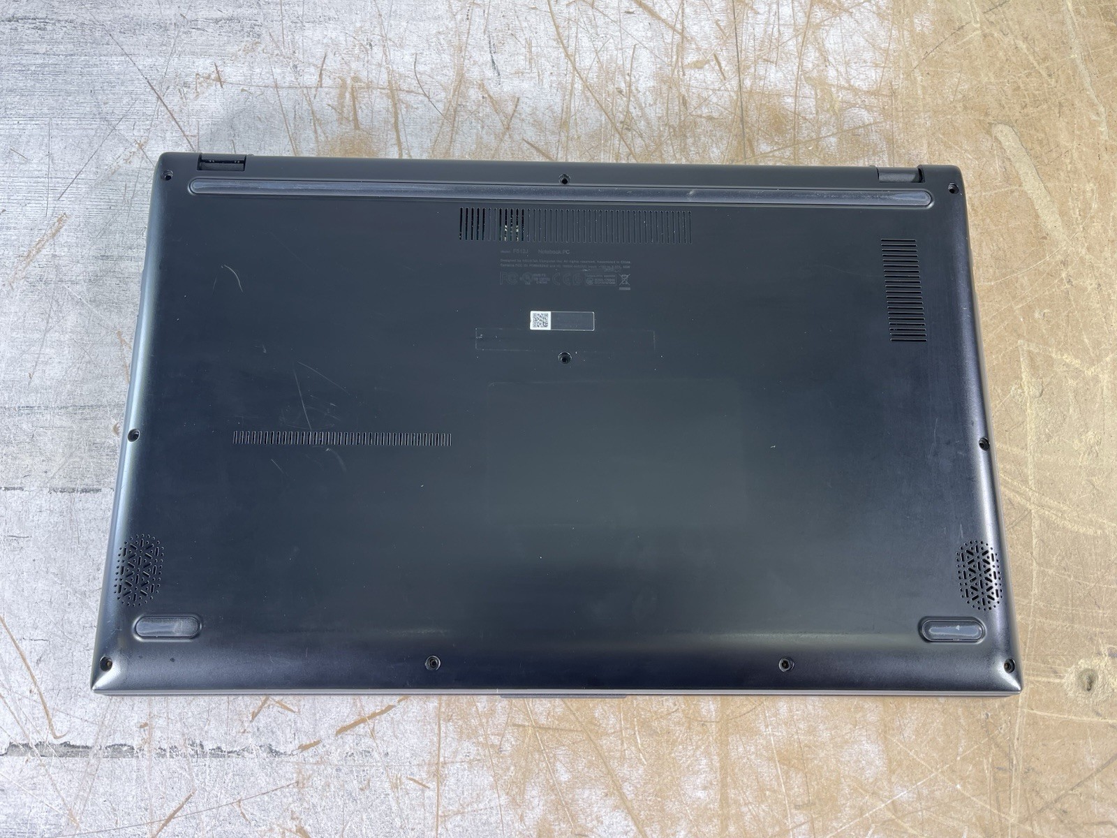 ASUS VIVOBOOK F512J i3-1005G1 @ 1.20 GHz, 8GB RAM, NO HDD/OS – (FOR PARTS)