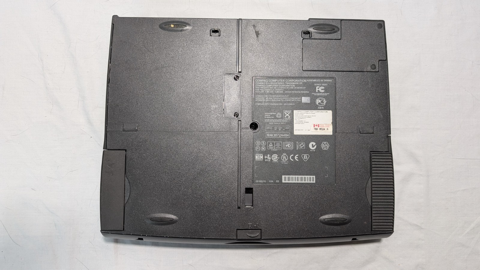 compaq armada 1571dm, 64mb ram, 200mhz pentium, for parts