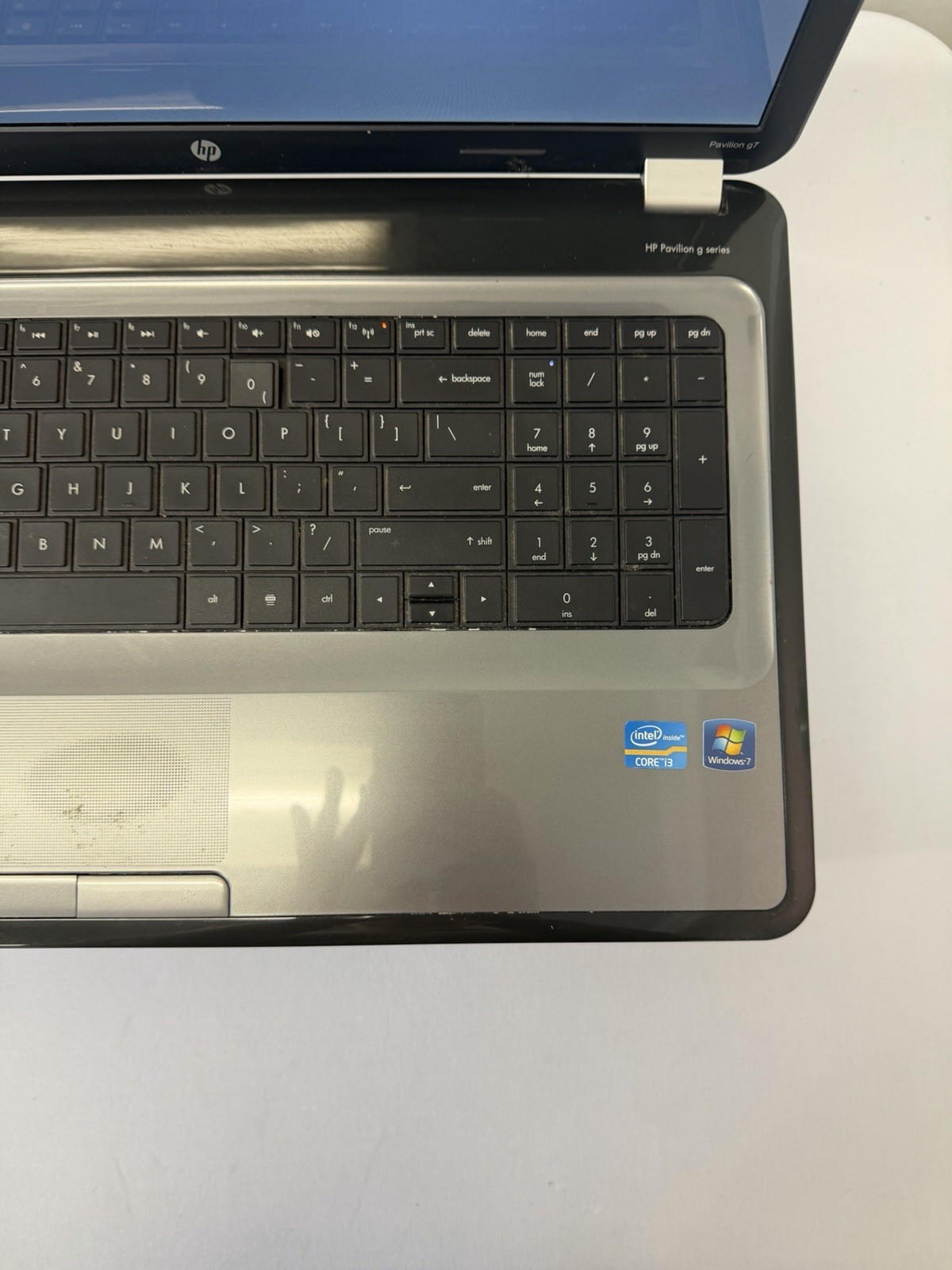 HP Pavillion g7-1260us Laptop – Unknown if Screen is Good – Intel i3 – Read Des