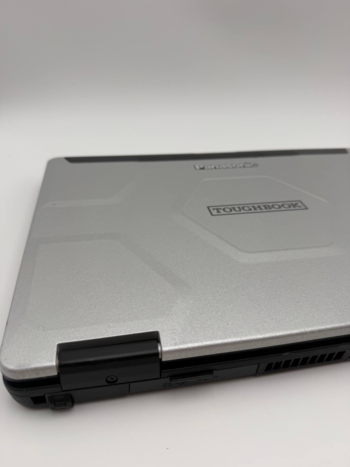 Panasonic Toughbook CF-54 Touch i7-7600U 32GB 1TB Win11pro 2 Batteries dGPS/LTE