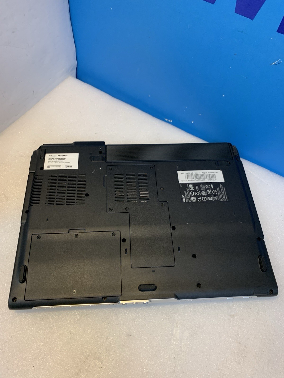 Acer Aspire 3623NWXMi Celeron 1.5GHZ 512MB 40GB laptop Windows XP pro SP3