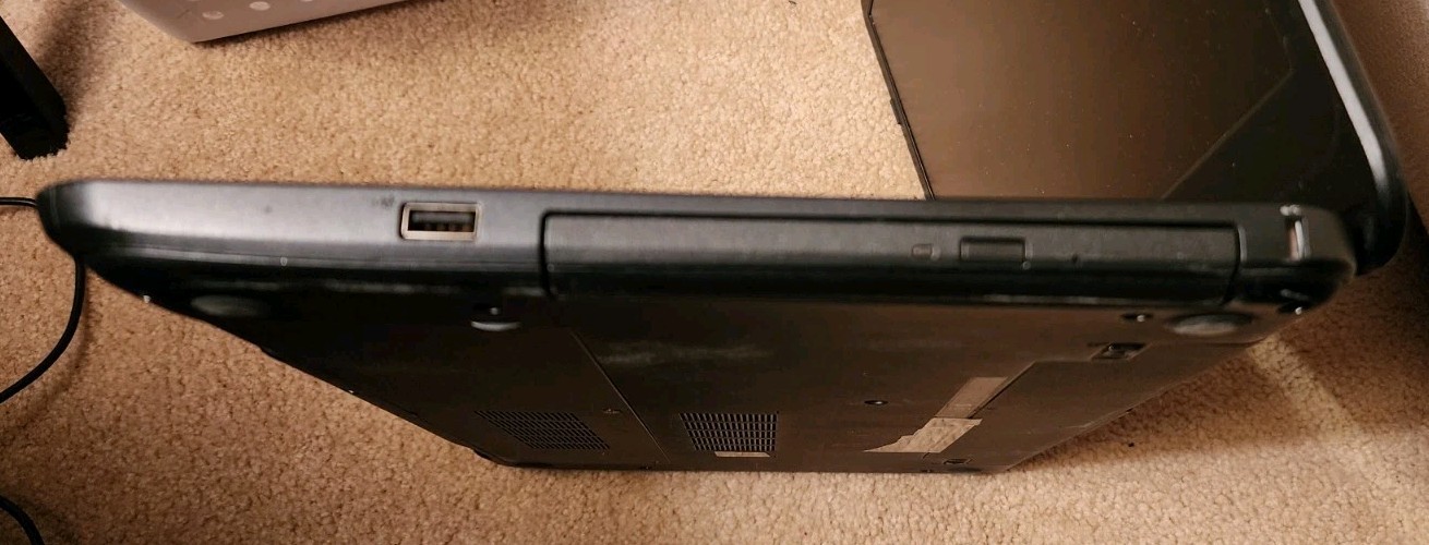 Dell Latitude 3540 i3-4010U CPU@1.7GHz 4GB RAM 500GB HDD(3A326)