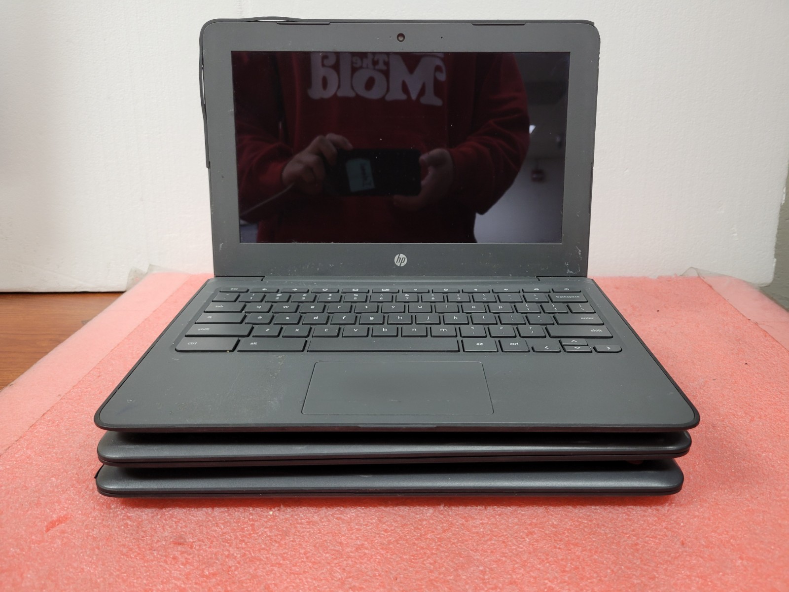 3x HP Chromebook 11 G6 EE 4GB RAM 32GB SSD w/ Power Adapters3 PD94UT#ABA | LP525