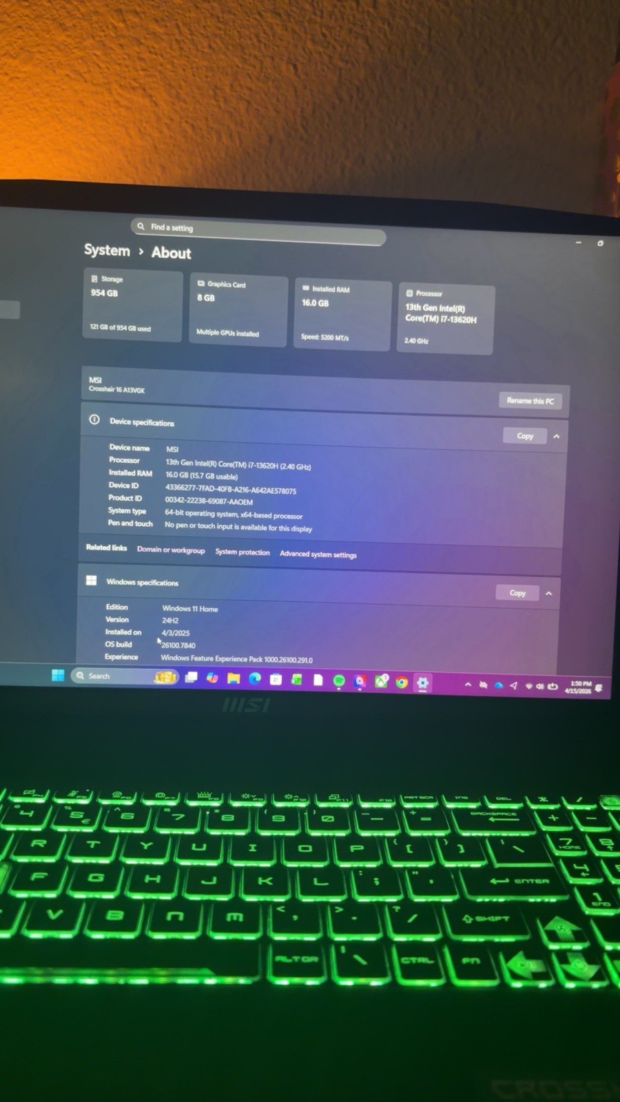 MSI Crosshair 16 A13VGK i7-13620H 16GB 1TB RTX 4070 16″ Win11 Gaming Laptop