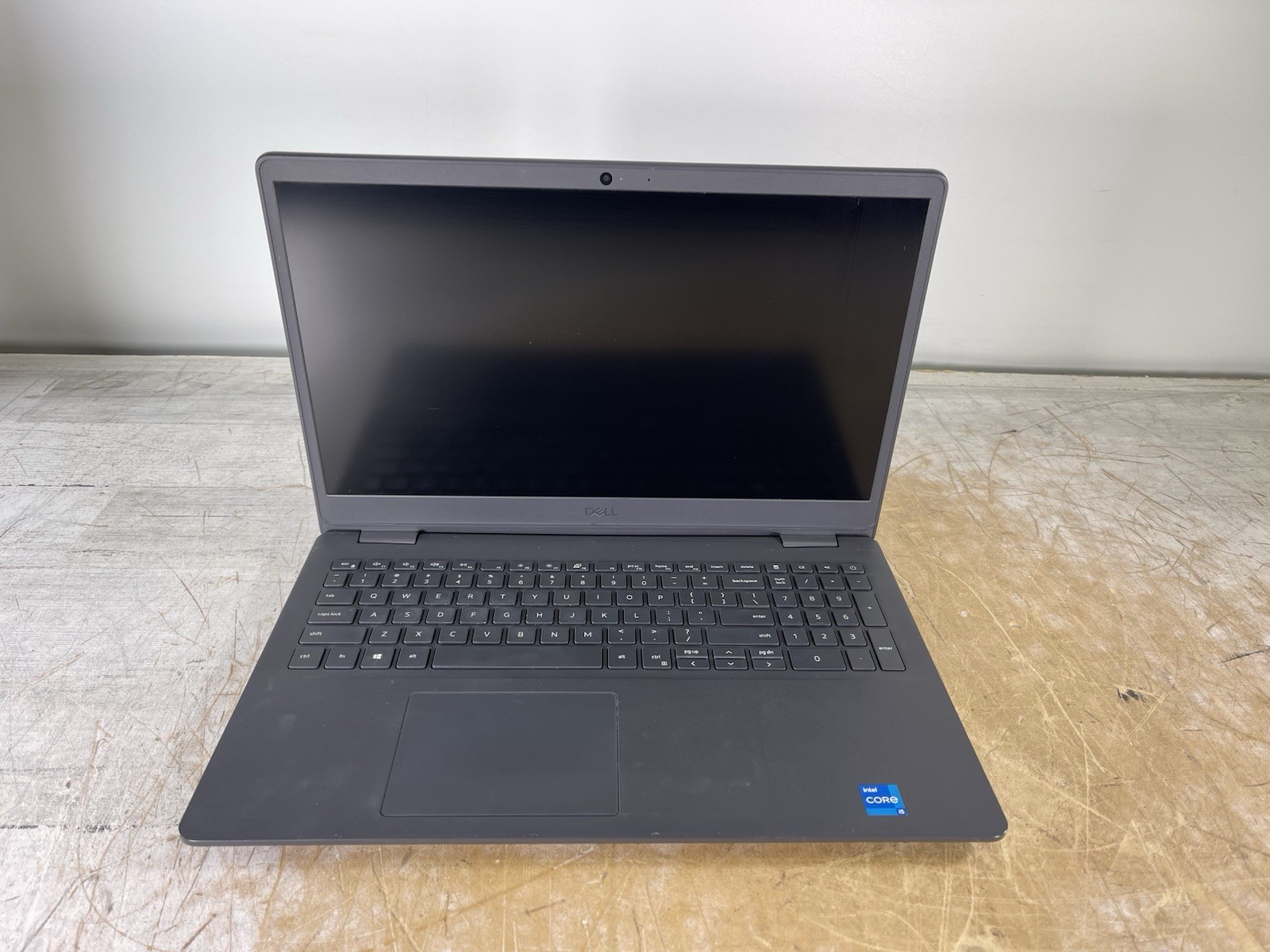 DELL INSPIRON 3501 i5-1135G7 @ 2.40GHz, NO RAM/NO HDD/OS – (FOR PARTS)