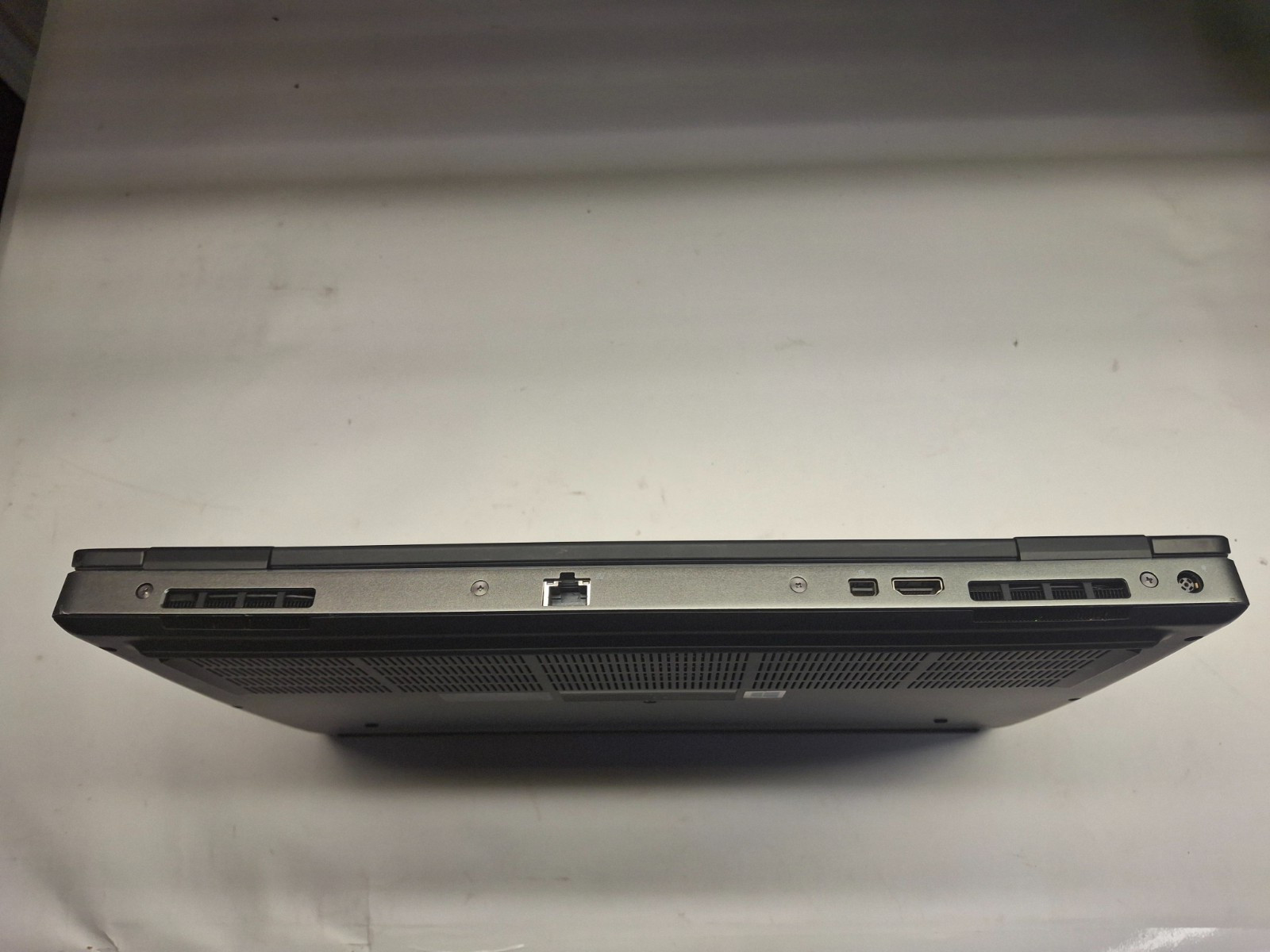 Dell Precision 7530 XEON E-2176M 2.70GHz 32gb ram 512 SSD NVMe Wifi Win 11 Pro