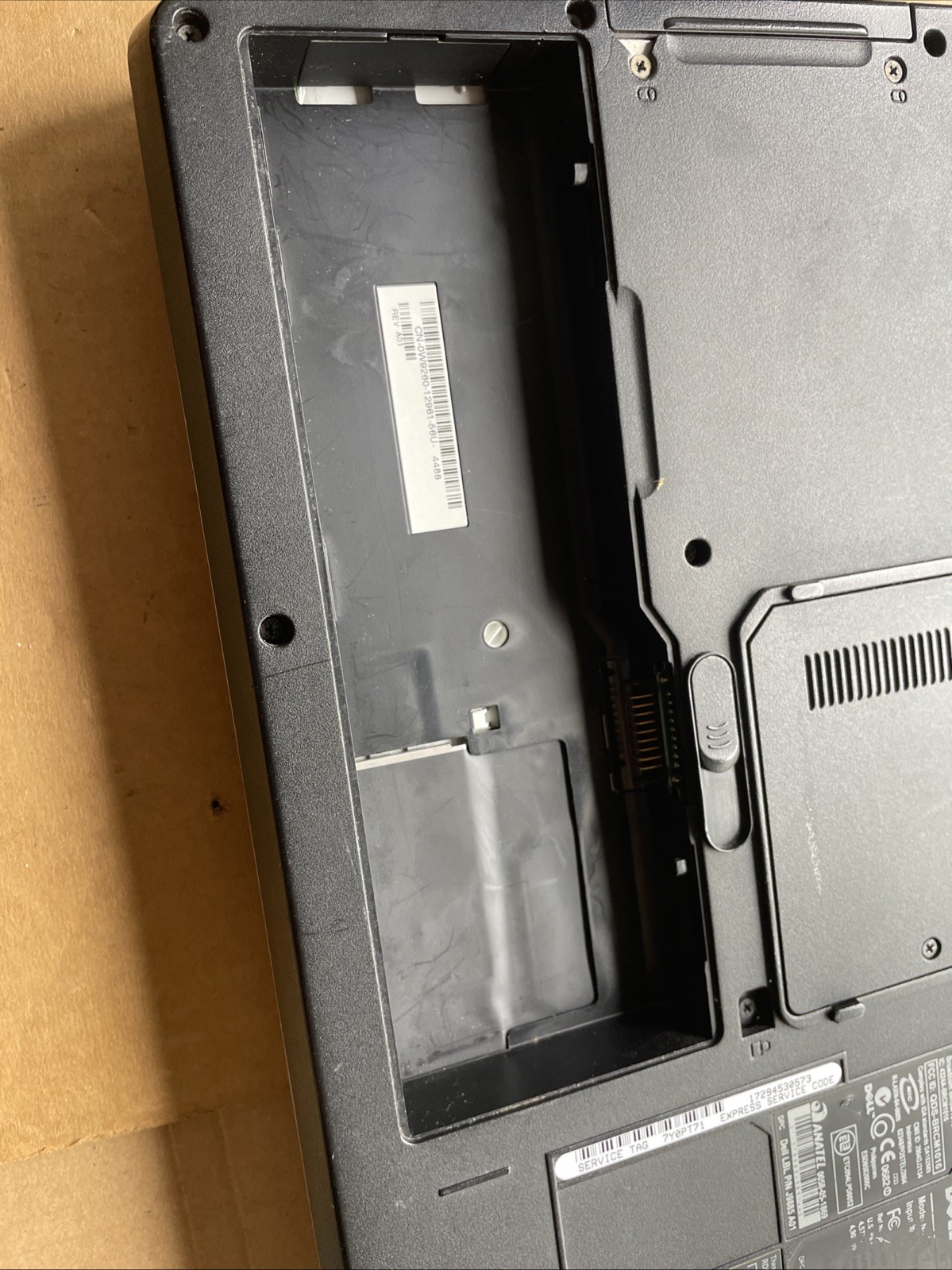 Dell Inspiron 6000 Intel Celeron M 1.3GHz 1GB 40GB WinXP Vintage Laptop *READ*