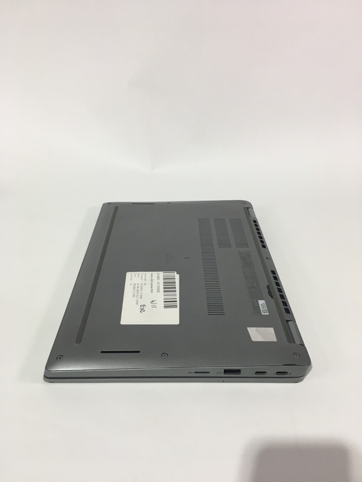 Dell Latitude 5330 i5-1235U 16GB 256GB SSD 13.3″ Win 11 Pro