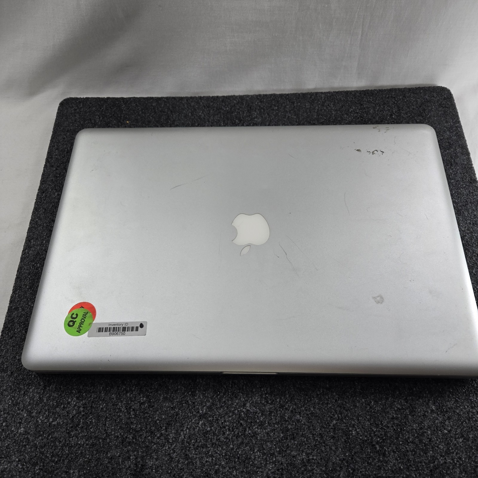 Lot of (5) Apple MacBook Pro A1286 Core 2 Duo – Mixed condition — PARTS
